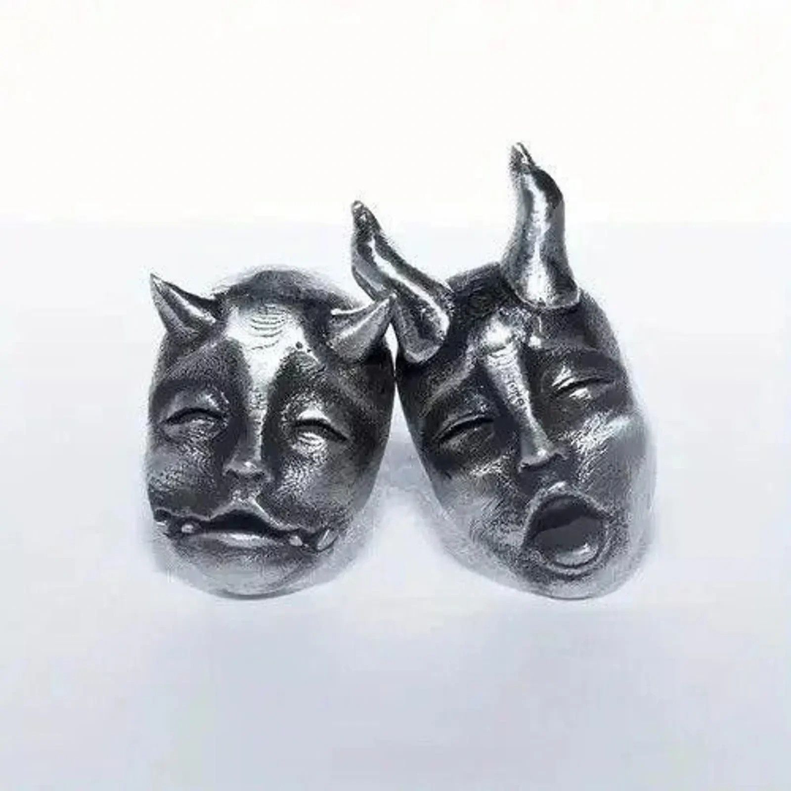 Jewelry Gothic Retro Silver Mask Earrings Size ONE SIZE - 1 Thumbnail