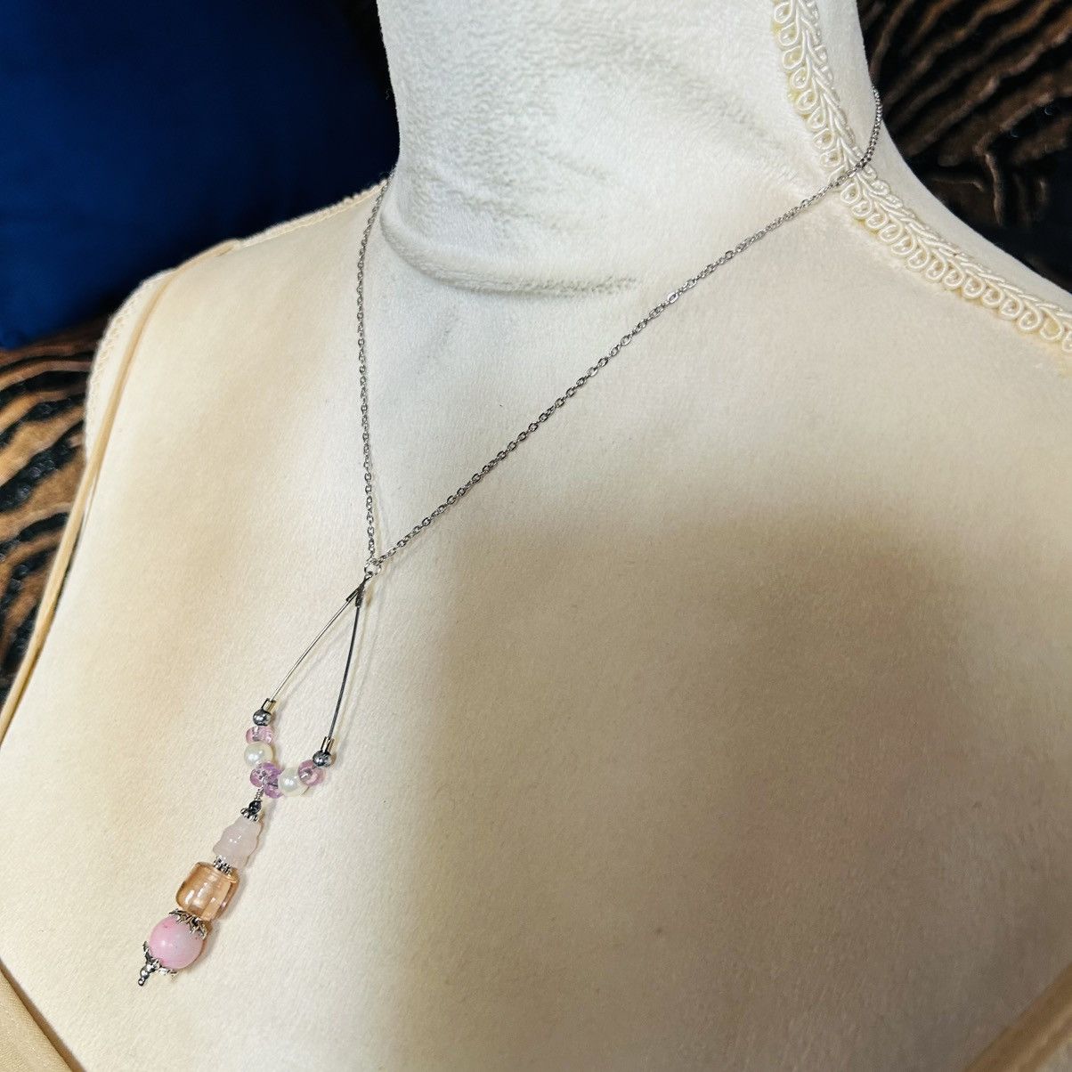 Handmade Handcrafted vintage bead changeable charm pendant necklace Size ONE SIZE - 4 Thumbnail