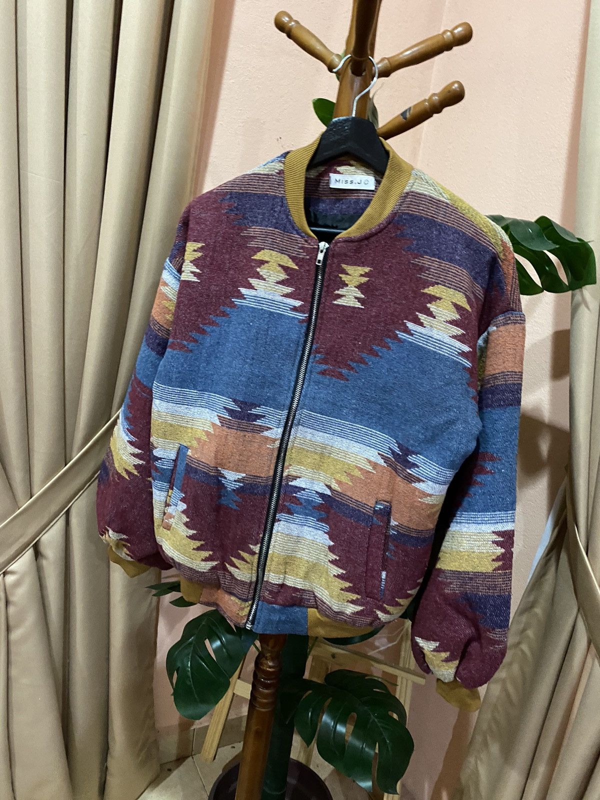Other VINTAGE MISS J NAVAJO BOMBER JACKET Size US M / EU 48-50 / 2 - 4 Thumbnail