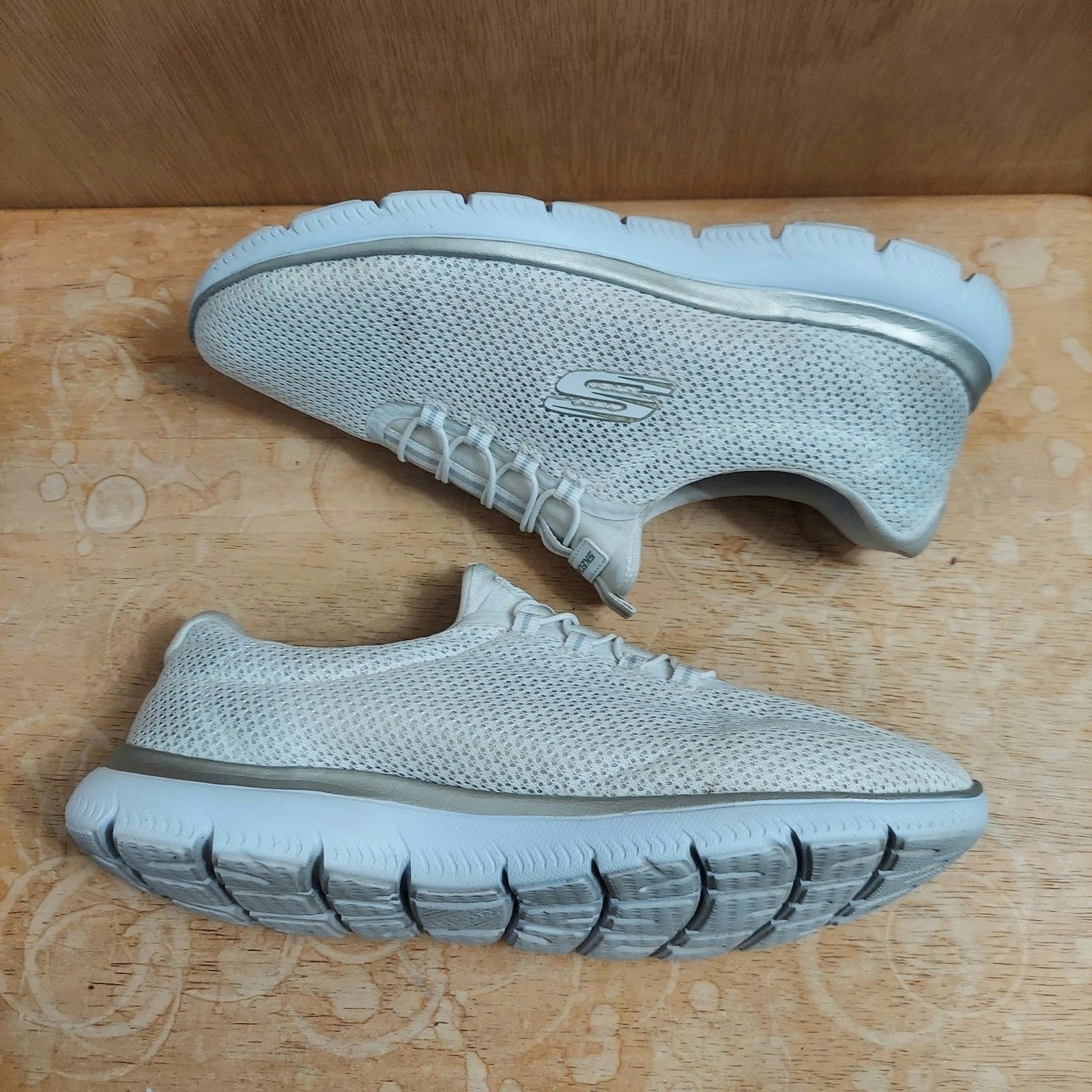 SKECHERS Skechers Summits Women's US 9.5 White Silver Running Shoes Size US 9.5 / IT 39.5 - 6 Thumbnail