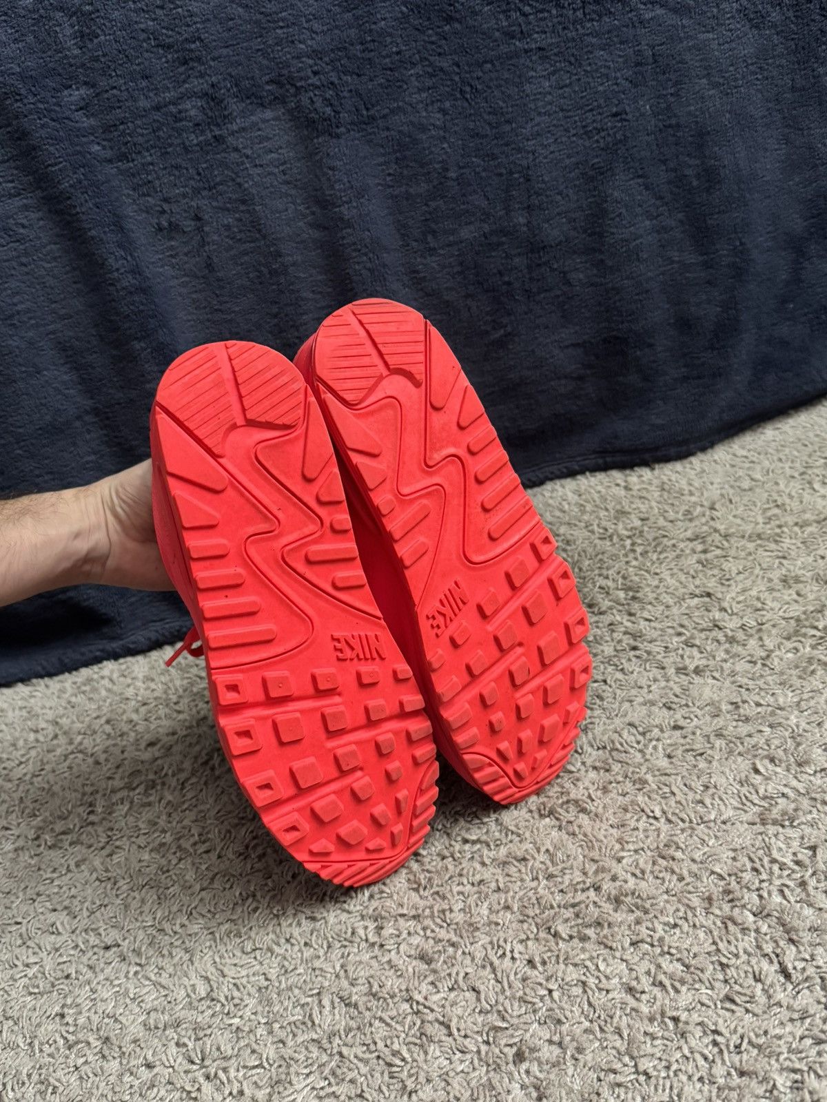Nike Solar Red Nike Air Max 90 Size US 11 / EU 44 - 4 Thumbnail