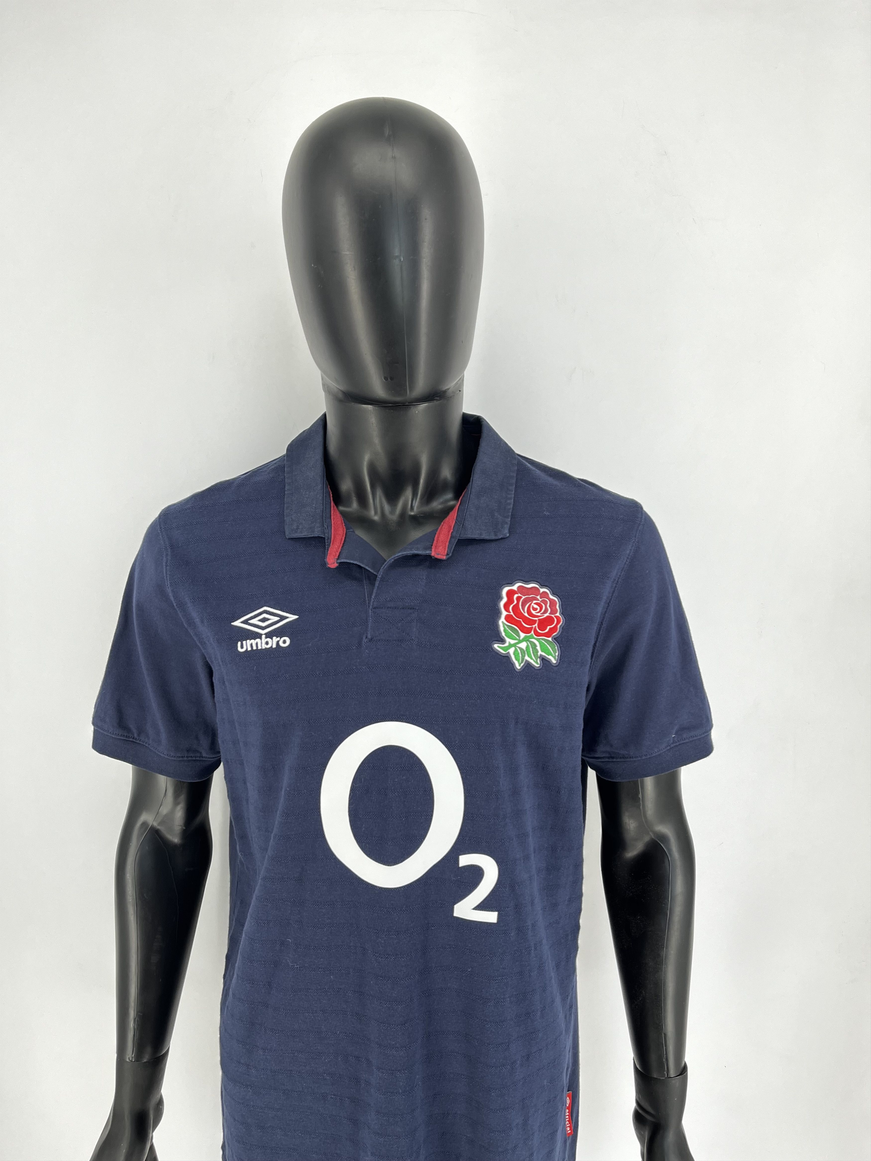 Umbro Umbro England League O2 Rugby Jersey Shirt Men’s Size L Size US L / EU 52-54 / 3 - 5 Thumbnail