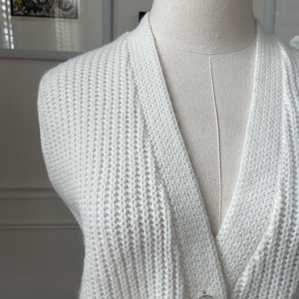 Vintage Vintage 60s Glentex Ivory Wide Ribbed Cropped Sweater Vest S Size S / US 4 / IT 40 - 2 Thumbnail