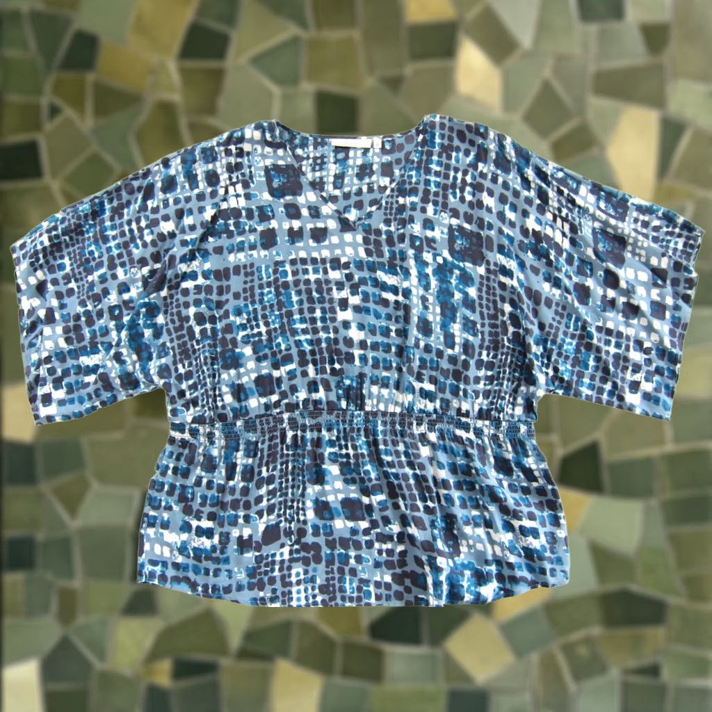 Vintage Sejour Blouse 2X Women V-Neck Boxy Rayon Abstract Blue White Brown Short Sleeve Geometric 90s Classic Casual/Business Size XXL / US 16-18 / IT 52-54 - 1 Thumbnail