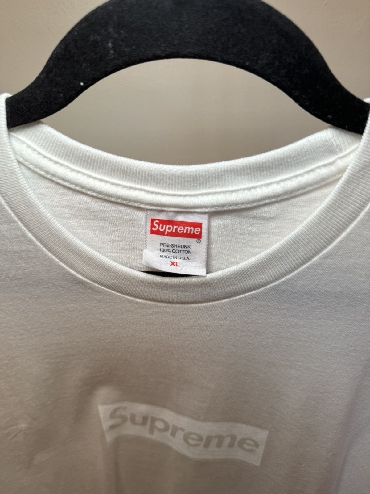 Supreme White Box logo Size US XL / EU 56 / 4 - 4 Thumbnail