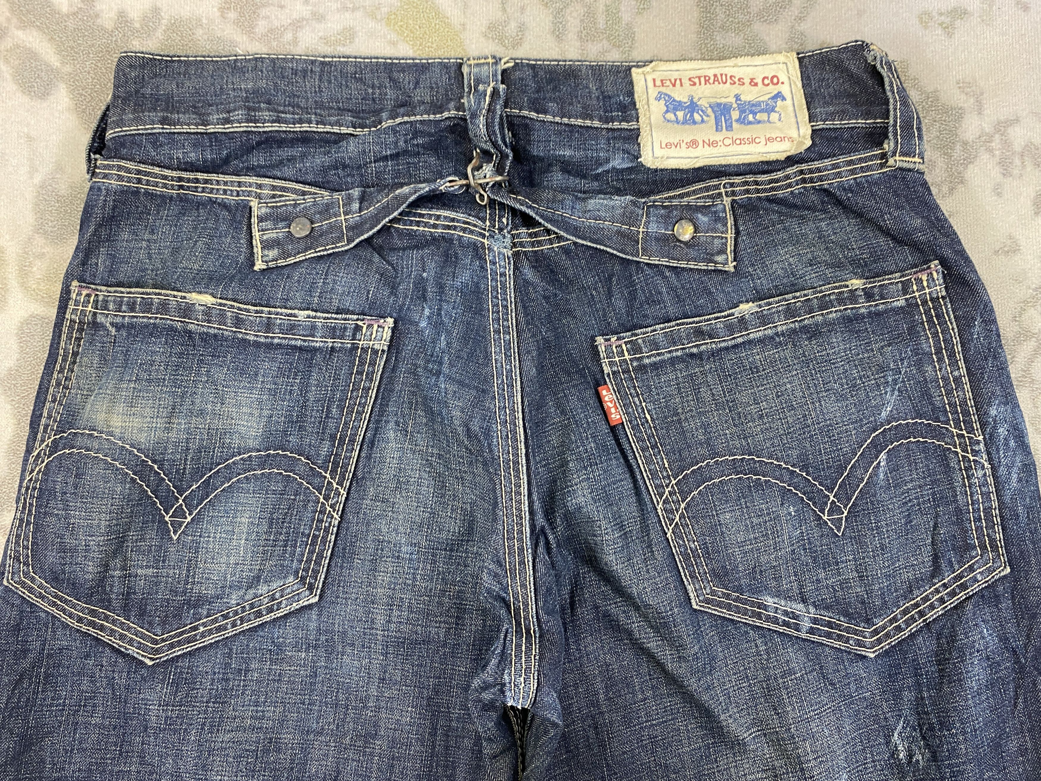 Vintage Levis Faded Blue Jeans 34x32 Denim- JN3812