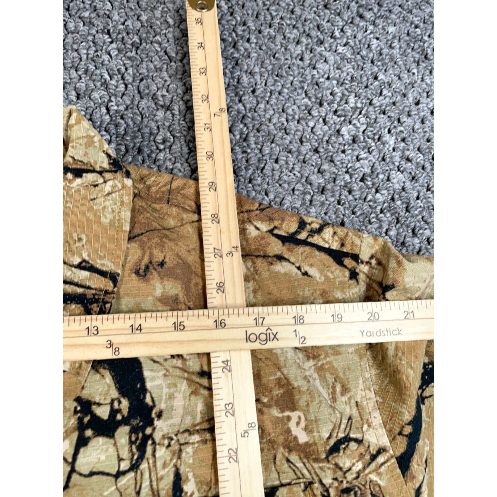 Forever 21 FOREVER 21 Shirt Adult Large Brown Camouflage Cotton Lightweight Long Sleeve Button-Up Pockets Field Mens Size US L / EU 52-54 / 3 - 7 Thumbnail