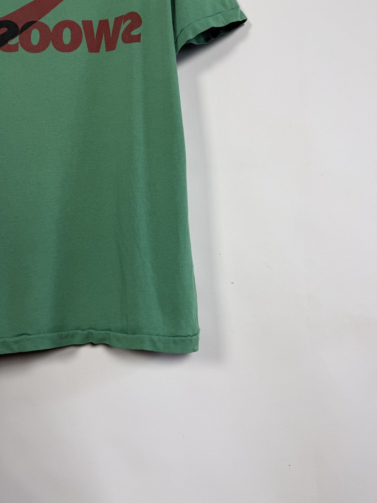 Nike Nike Sportswear Swoosh Logo Vintage T-Shirt Streetwear XL Size US XL / EU 56 / 4 - 15 Thumbnail