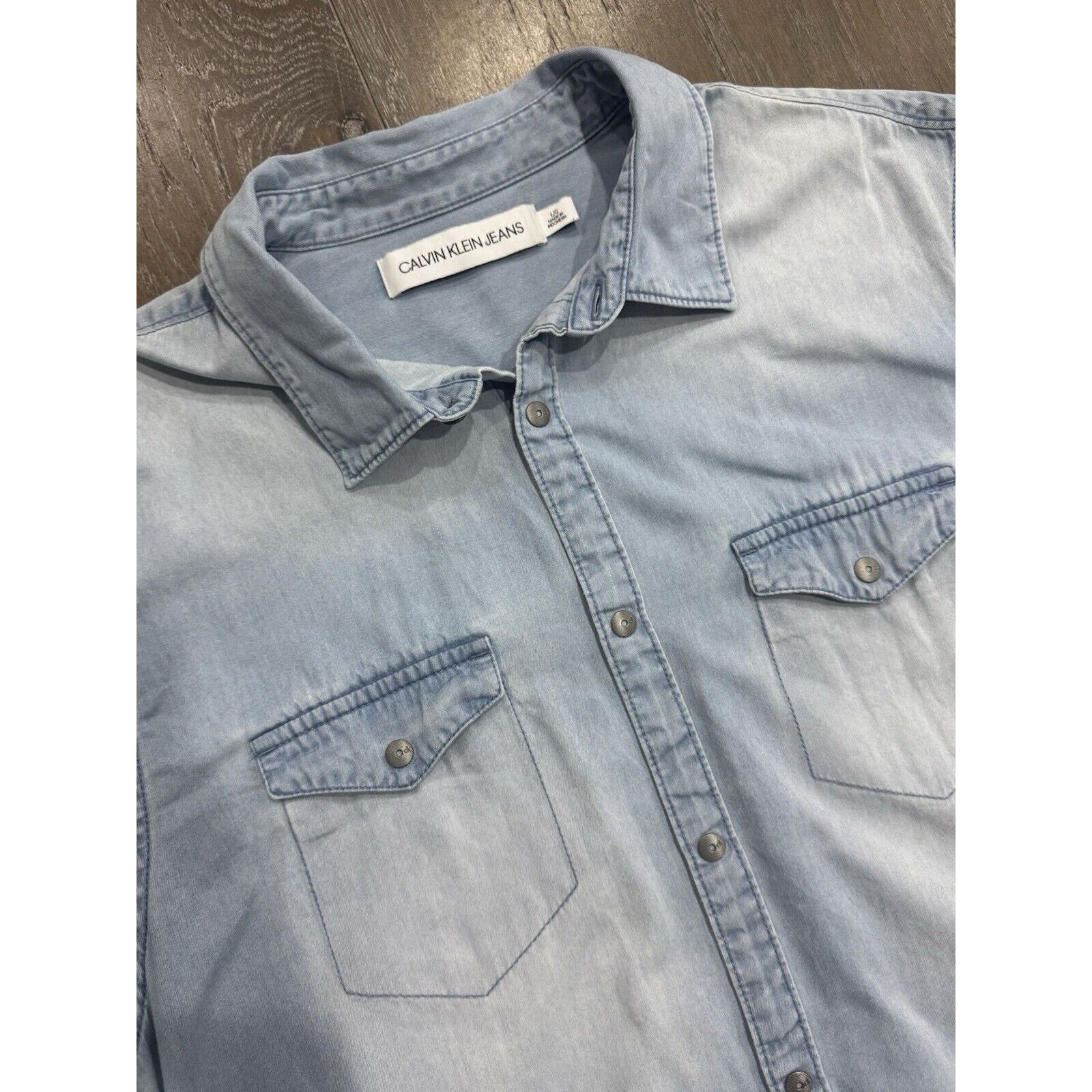 Calvin Klein Vintage 90s CK Calvin Klein Jeans Denim Button Shirt Pockets Size US L / EU 52-54 / 3 - 2 Thumbnail