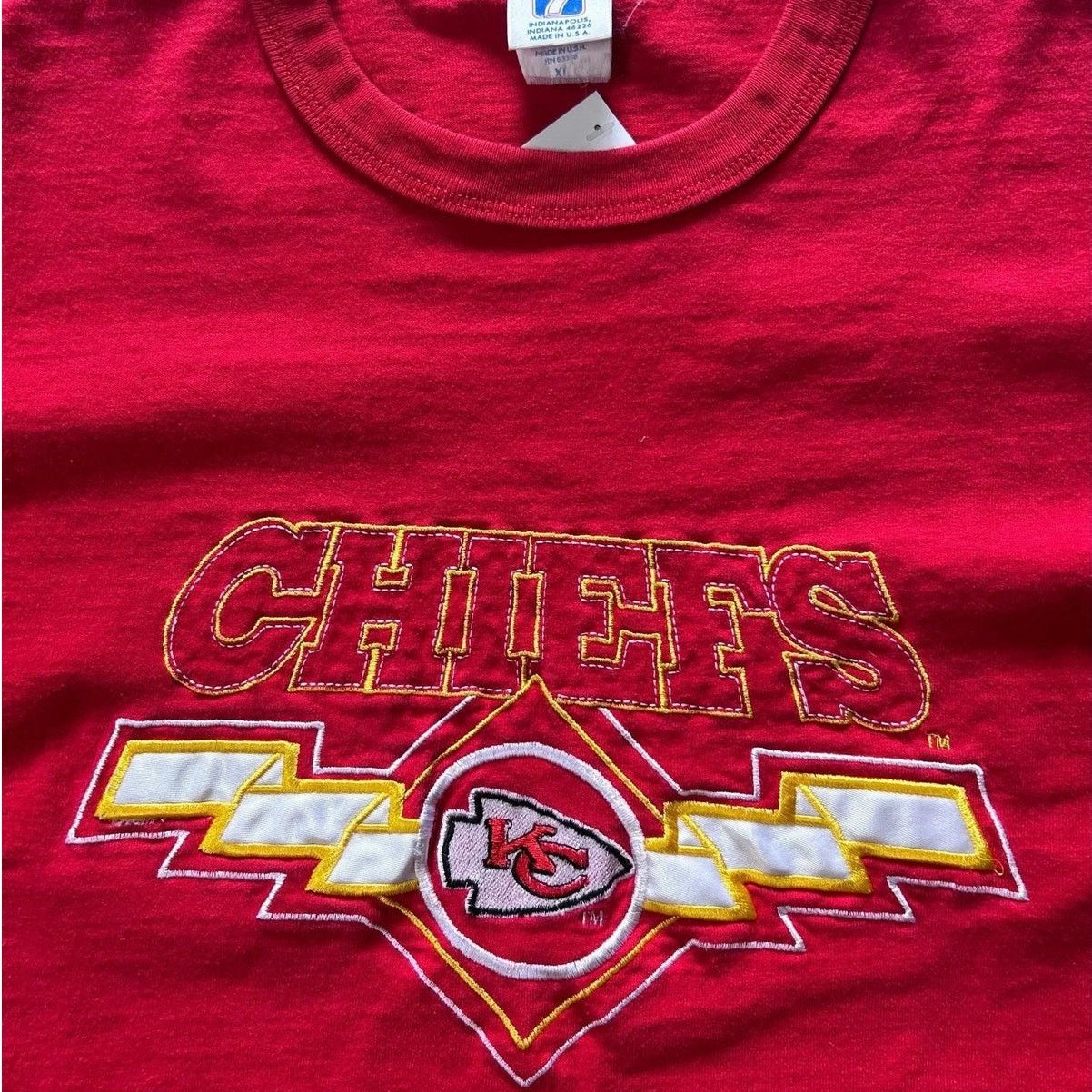 Vintage 90s Vintage Kansas City Chiefs Logo7 Red T Shirt Size XL Size US XL / EU 56 / 4 - 2 Thumbnail