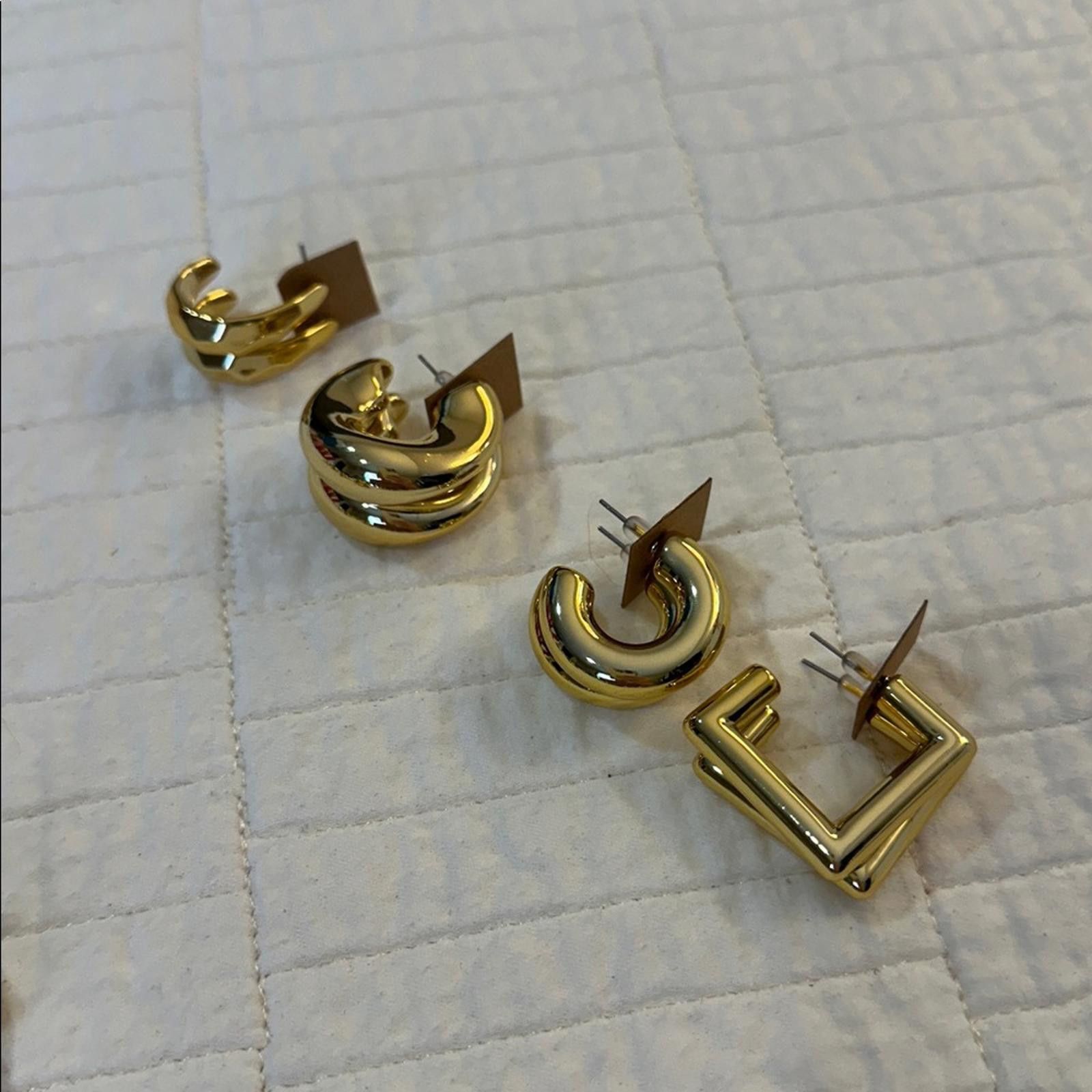 Other Chic Gold-Tone Textured Fashion Hoop Earrings Set of 4 Size ONE SIZE - 2 Thumbnail