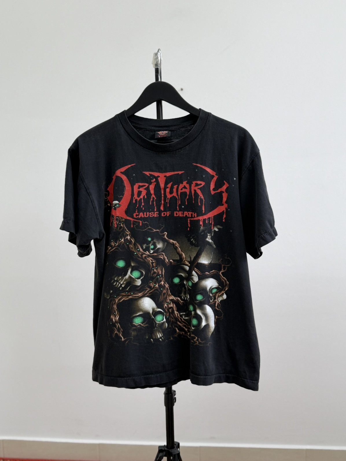 Band Tees Vintage Obituary Cause Of Death Pile Of Skull Band T-Shirt Size US M / EU 48-50 / 2 - 4 Thumbnail