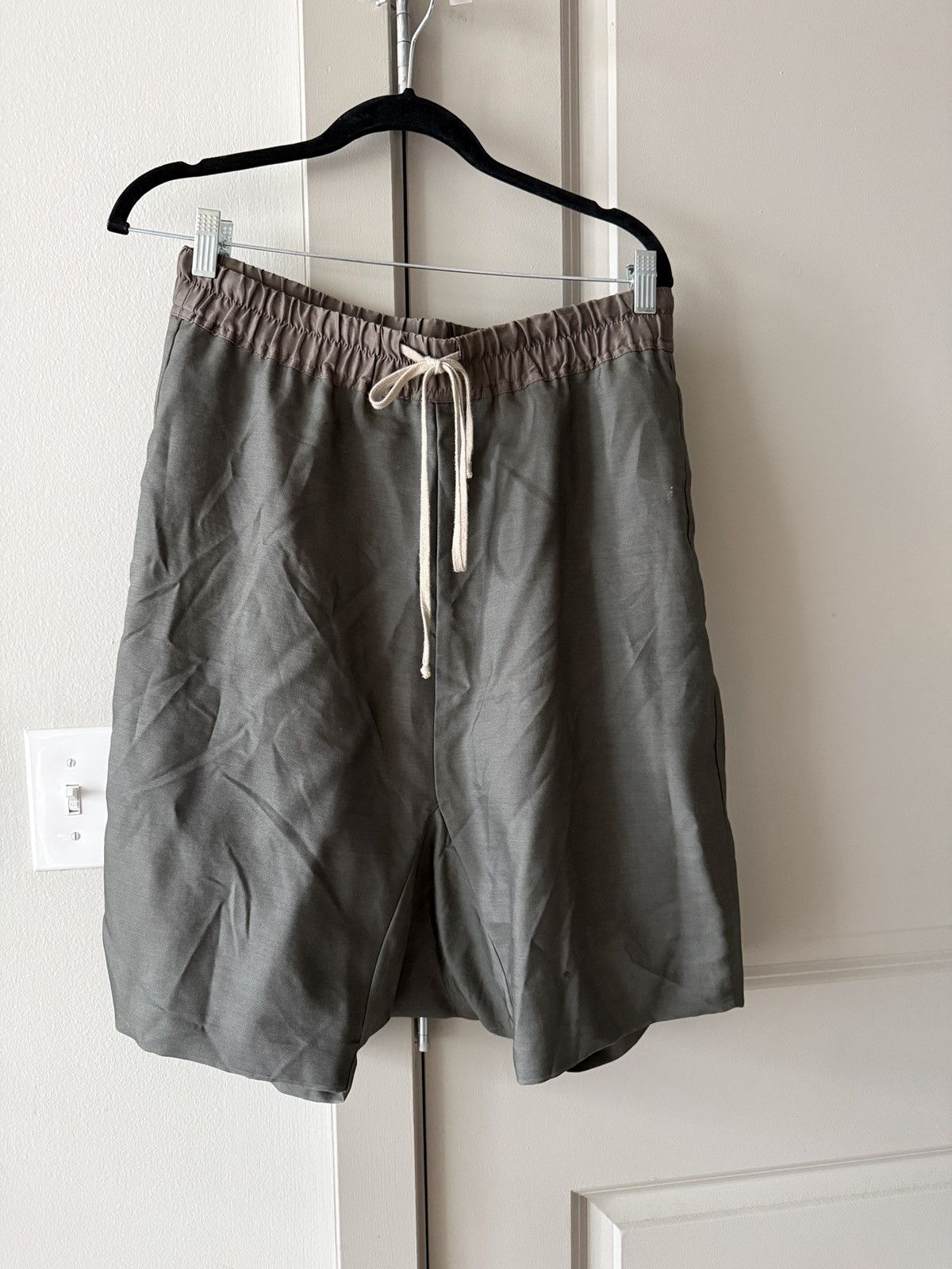 Rick Owens Rick Owens Bermuda Shorts Size 28" / US 6 / IT 42 - 1 Thumbnail