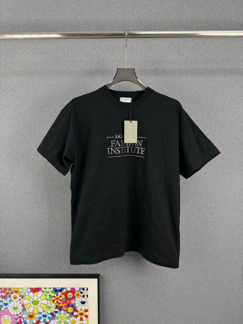 Balenciaga Balenciaga Crystal Logo Short Sleeve Tee Size US L / EU 52-54 / 3 - 1 Thumbnail