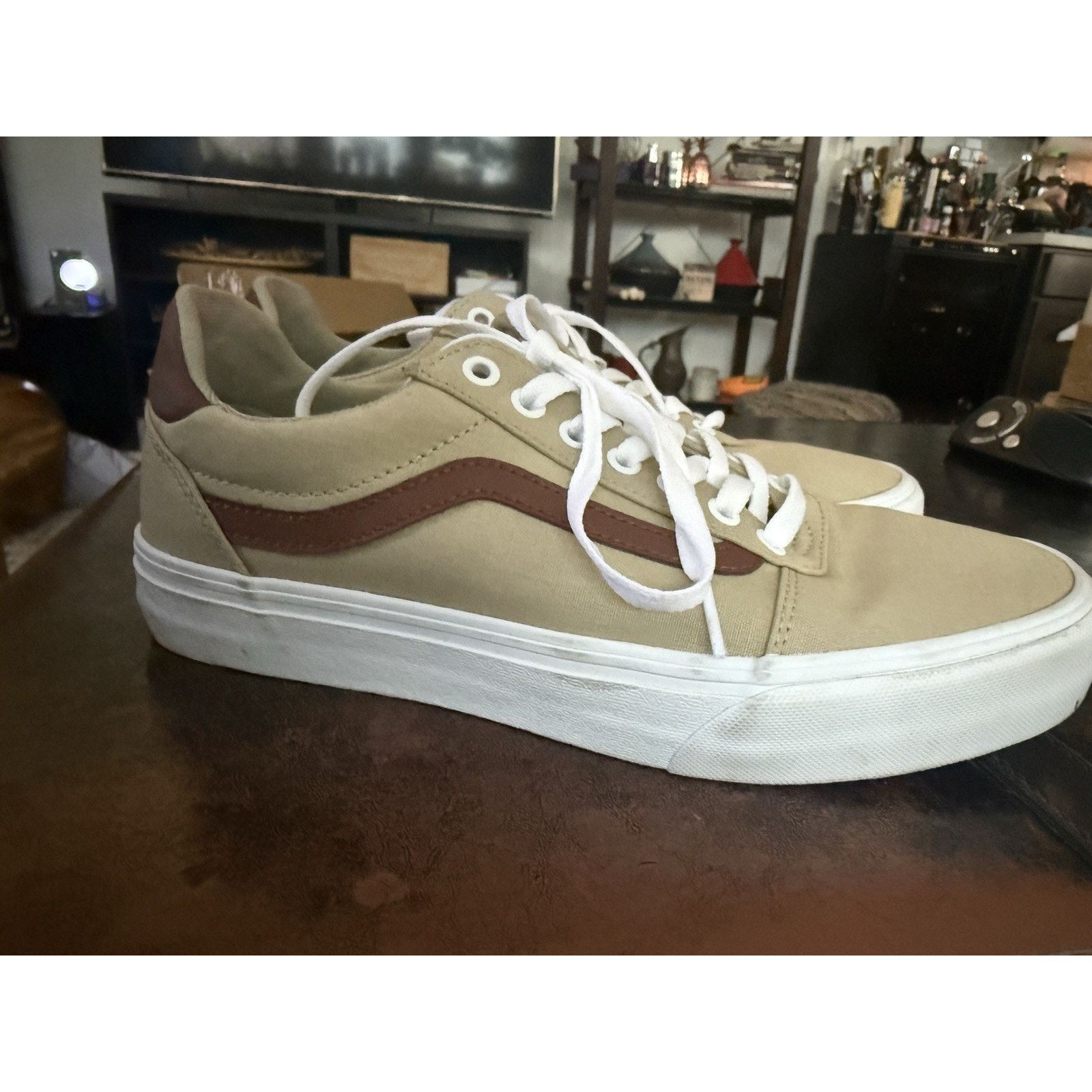 Vans Vans Men's 9 Ward Deluxe Surf Vibes Eucalyptus/White Shoes Size US 9 / EU 42 - 1 Thumbnail