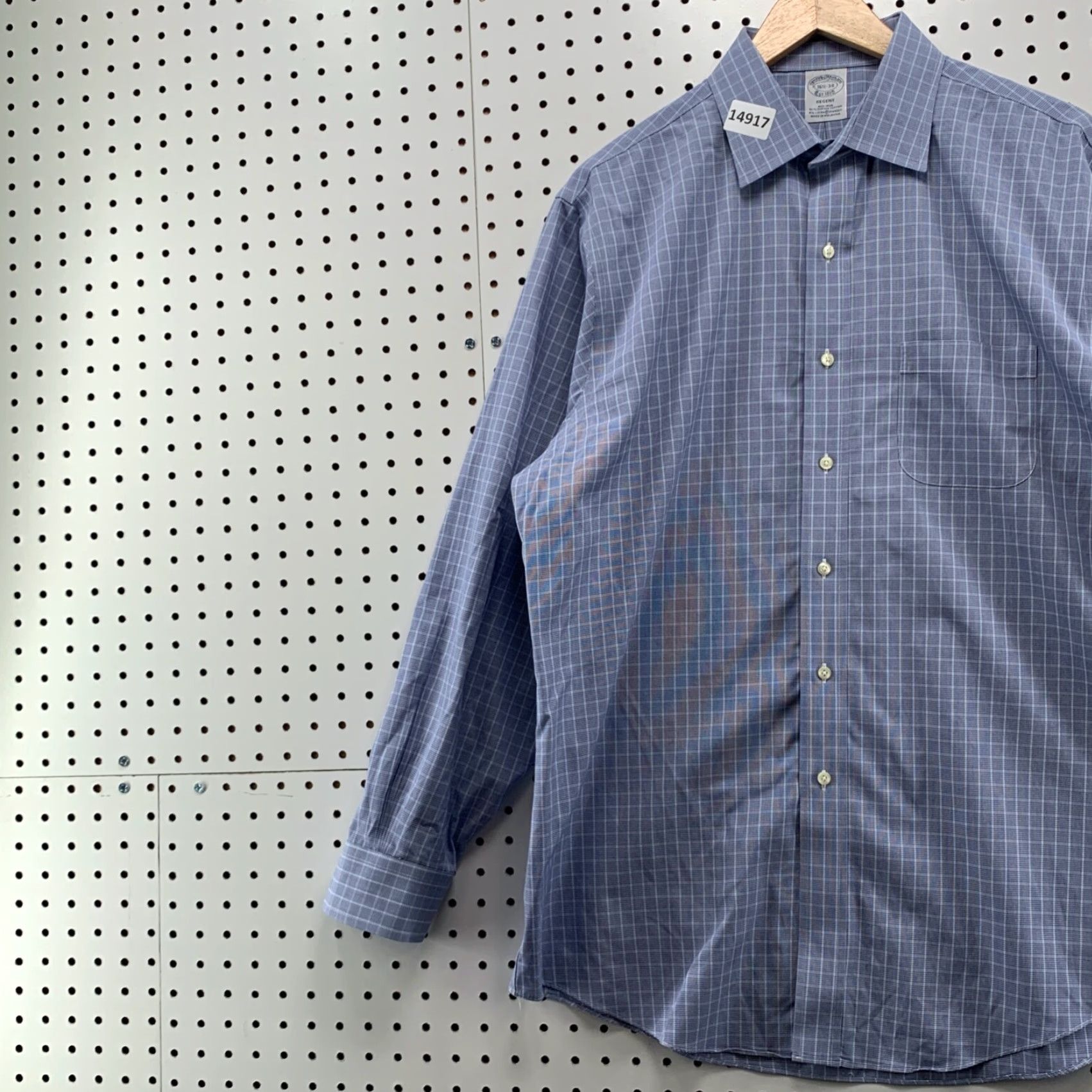 Brooks Brothers VINTAGE Brooks Brothers Button-Up Shirt Mens Regents 16.5 34 Blue White Check Spread Collar Size US XL / EU 56 / 4 - 5 Thumbnail