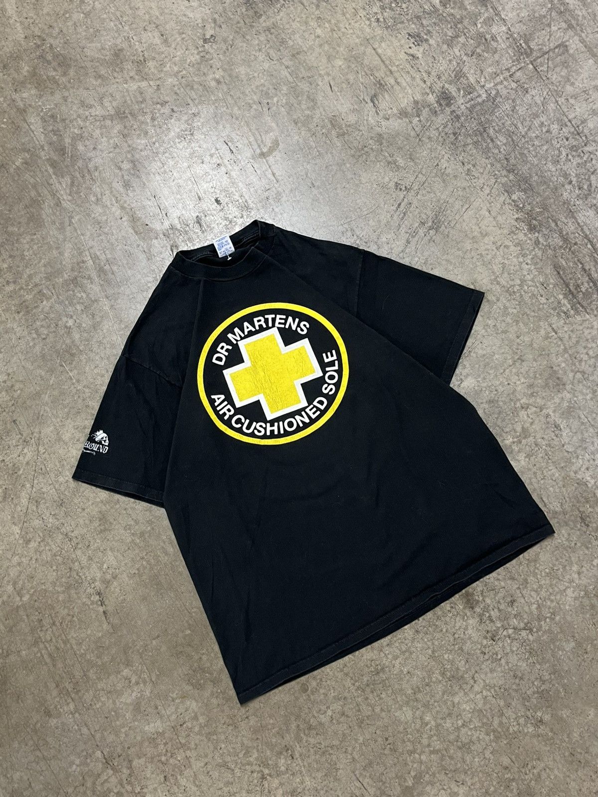 Vintage Vintage doc martens 90s promo tee shirt rare hype streetwear Size US XL / EU 56 / 4 - 3 Thumbnail