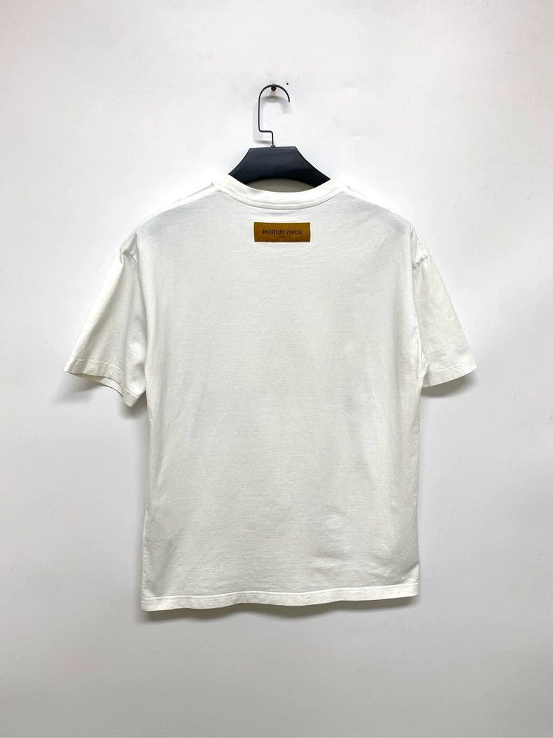 Louis Vuitton Louis Vuitton White graffiti flame logo short sleeve T-shi Size US M / EU 48-50 / 2 - 8 Thumbnail