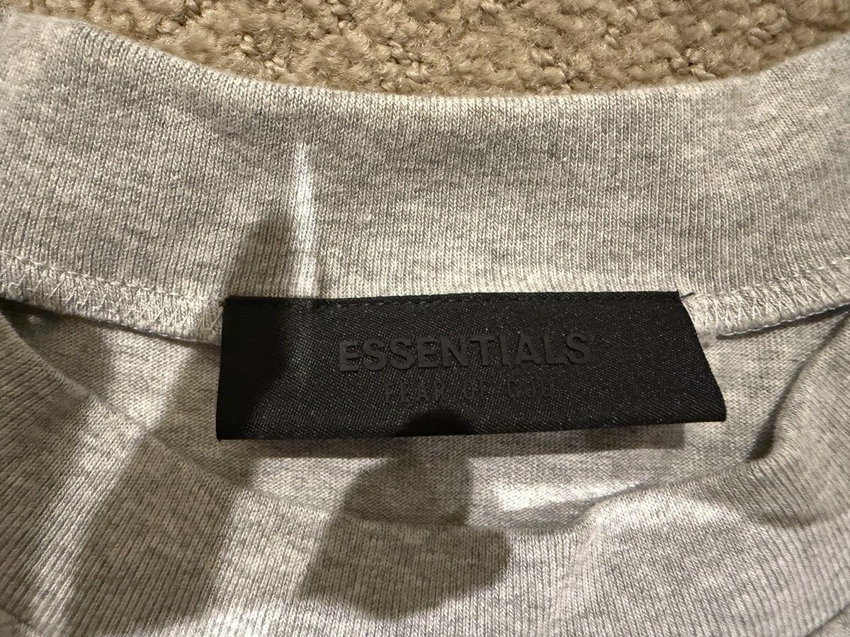 Essentials Essentials Fear of God Medium tshirt Size US L / EU 52-54 / 3 - 3 Thumbnail