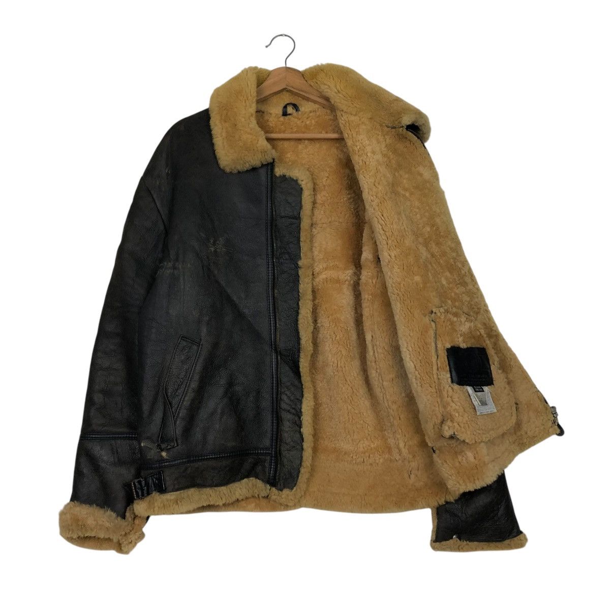 Canterbury of New Zealand 🔥VINTAGE GENUINE LEATHER JACKET SHEARLING CANTERBURY Size US M / EU 48-50 / 2 - 13 Thumbnail