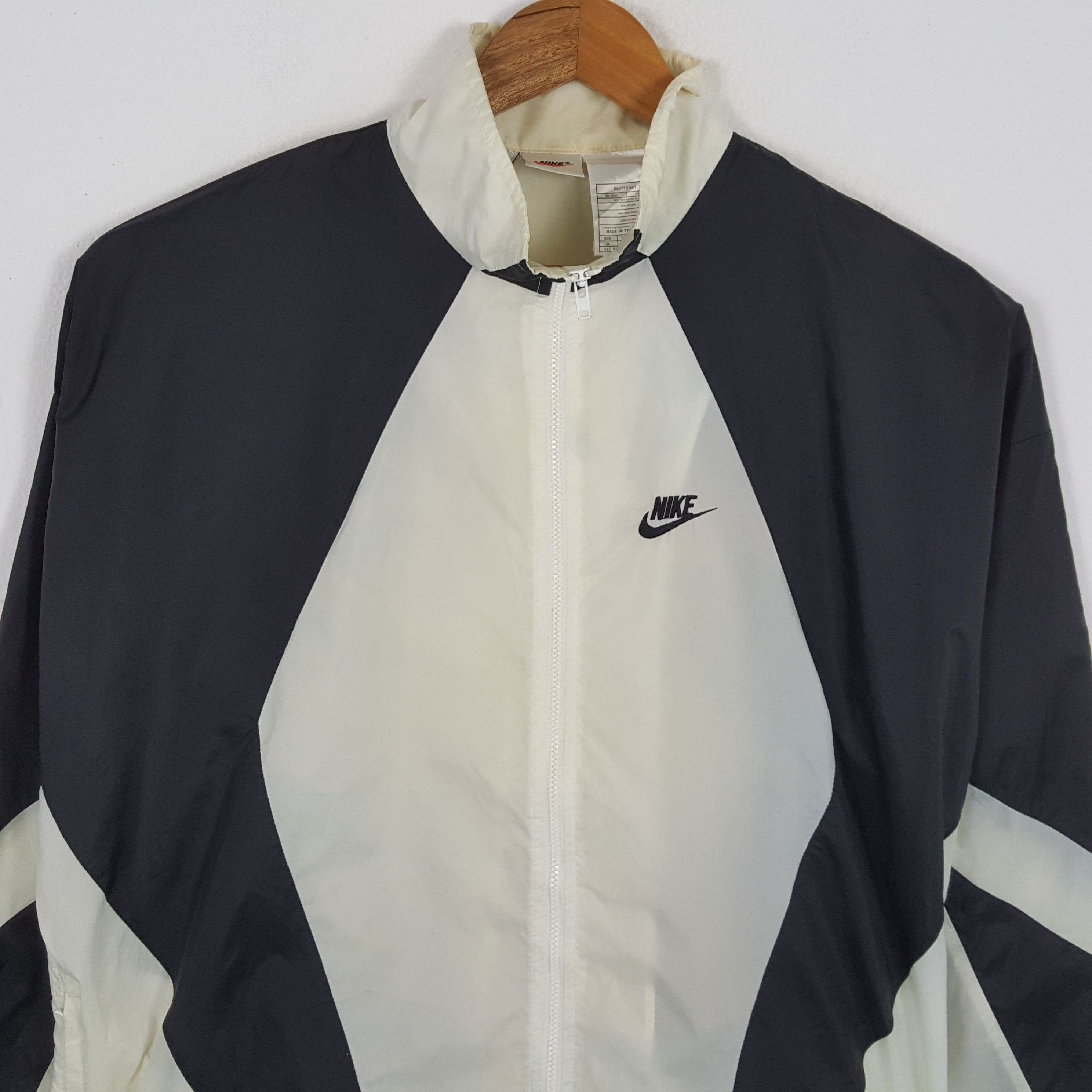 Nike × Vintage Vintage NIKE American Sportswear Style Windbreaker Jacket Size US XXL / EU 58 / 5 - 2 Thumbnail