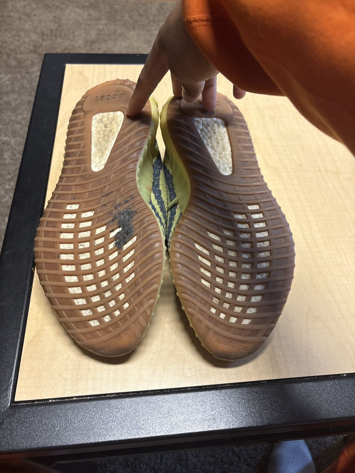 Yeezy Yeezy 350 V2 Yellow Size US 9.5 / EU 42-43 - 5 Thumbnail