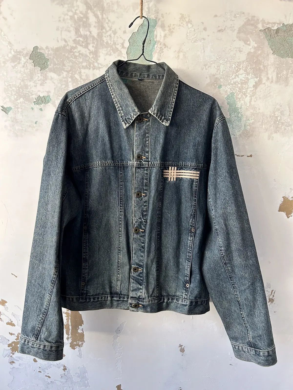 Burberry BURBERRY DENIM JACKET Size US XL / EU 56 / 4 - 1 Thumbnail