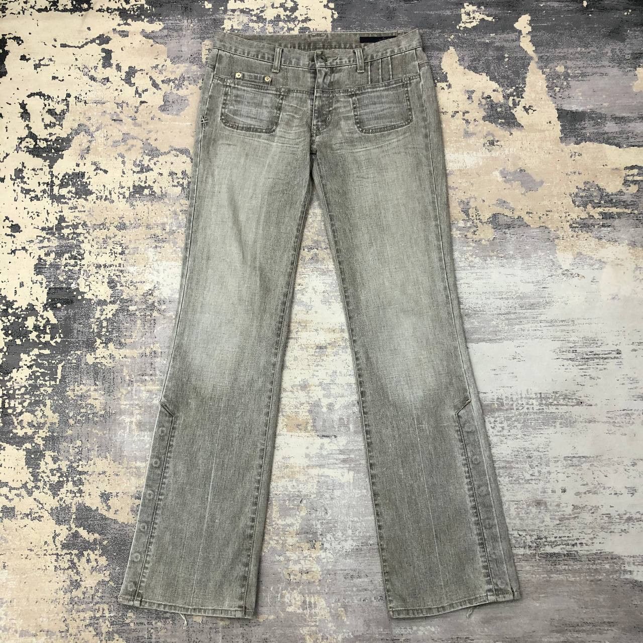 Designer P157 PAO DE LO VTG FLARED JEANS Size 31" - 1 Thumbnail