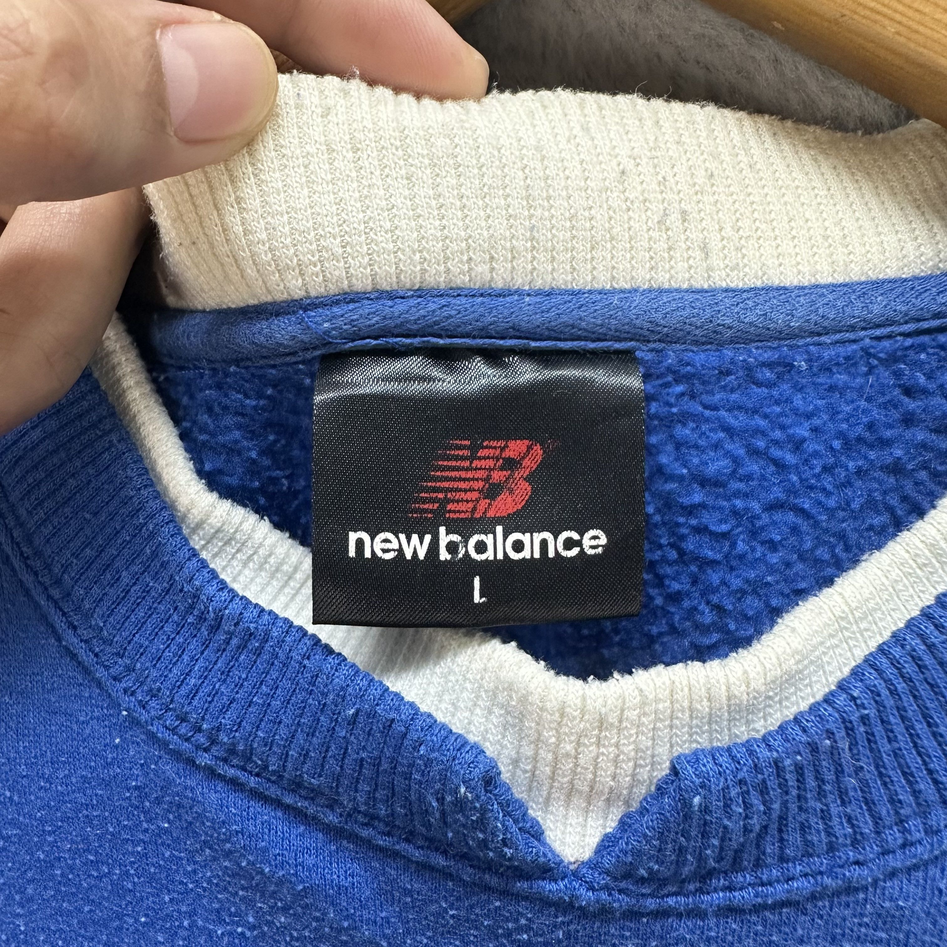 New Balance NEW BALANCE BIG LOGO BLUE SWEATSHIRTS #7434-146 Size US L / EU 52-54 / 3 - 7 Thumbnail