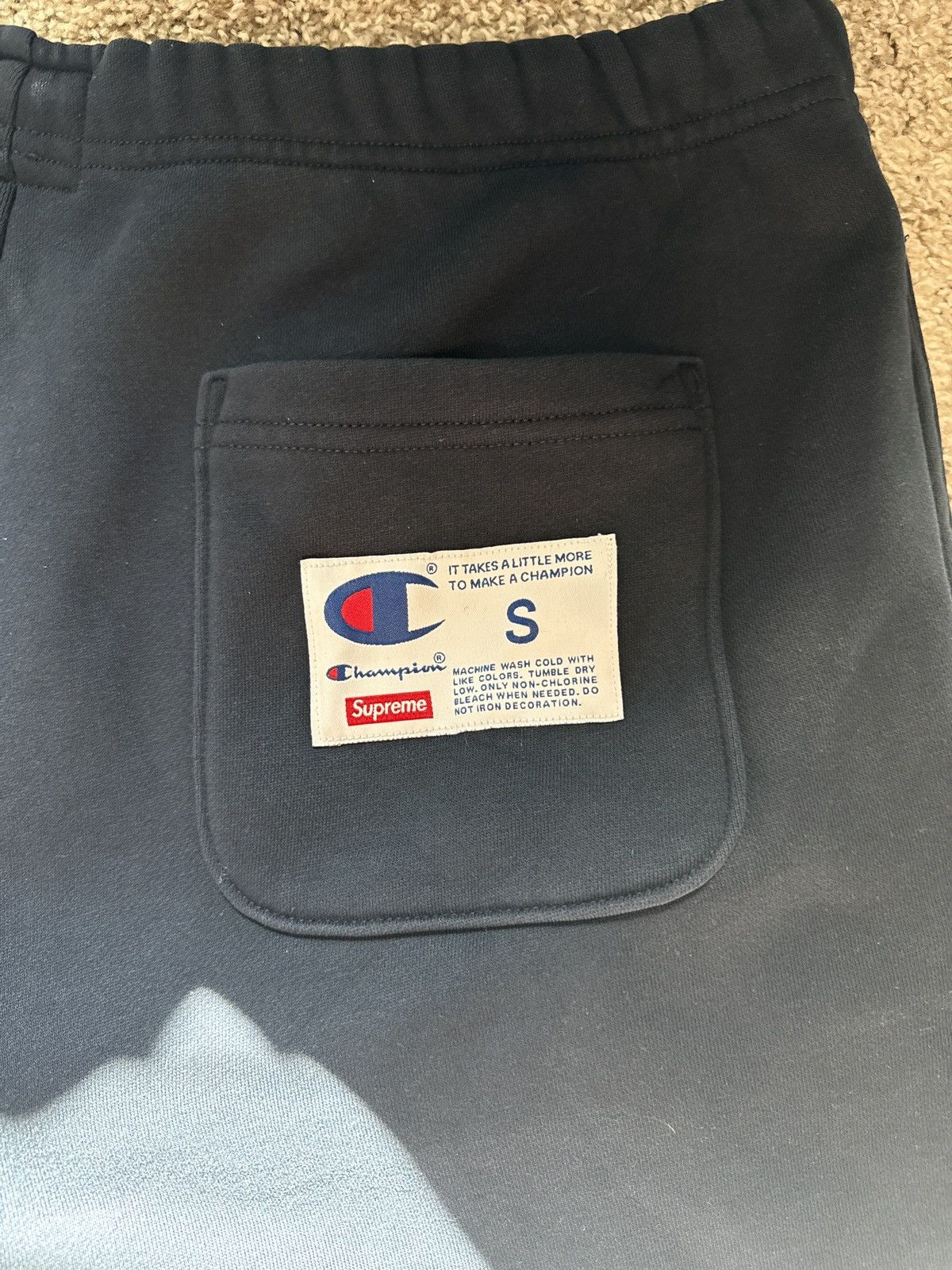 Champion × Supreme Supreme x Champion sweat shorts Size US 30 / EU 46 - 2 Thumbnail