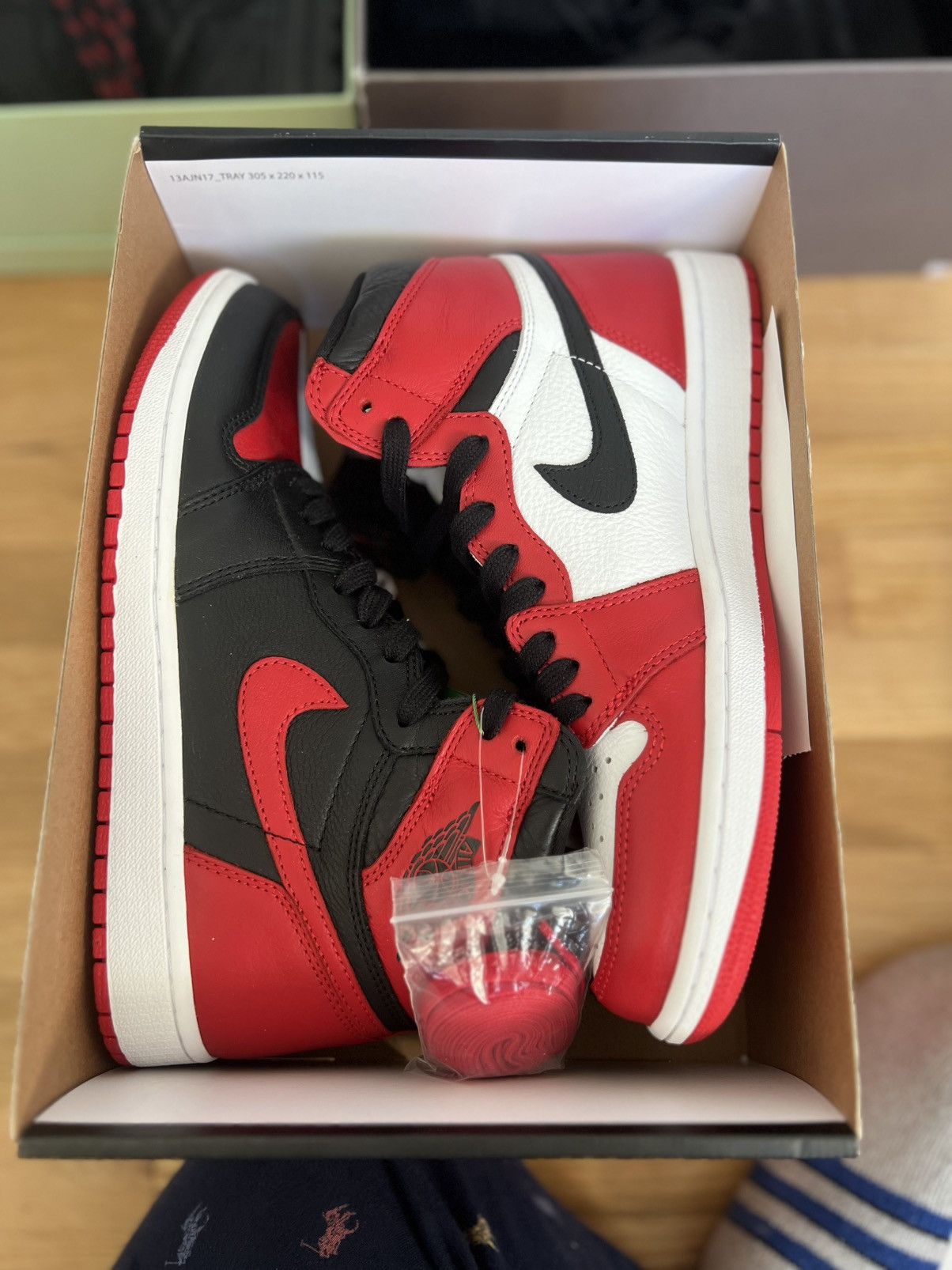 Jordan Brand × Nike Air Jordan 1 Retro High OG NRG “Homage to Home” Size 9.5 Size US 9.5 / EU 42-43 - 7 Thumbnail