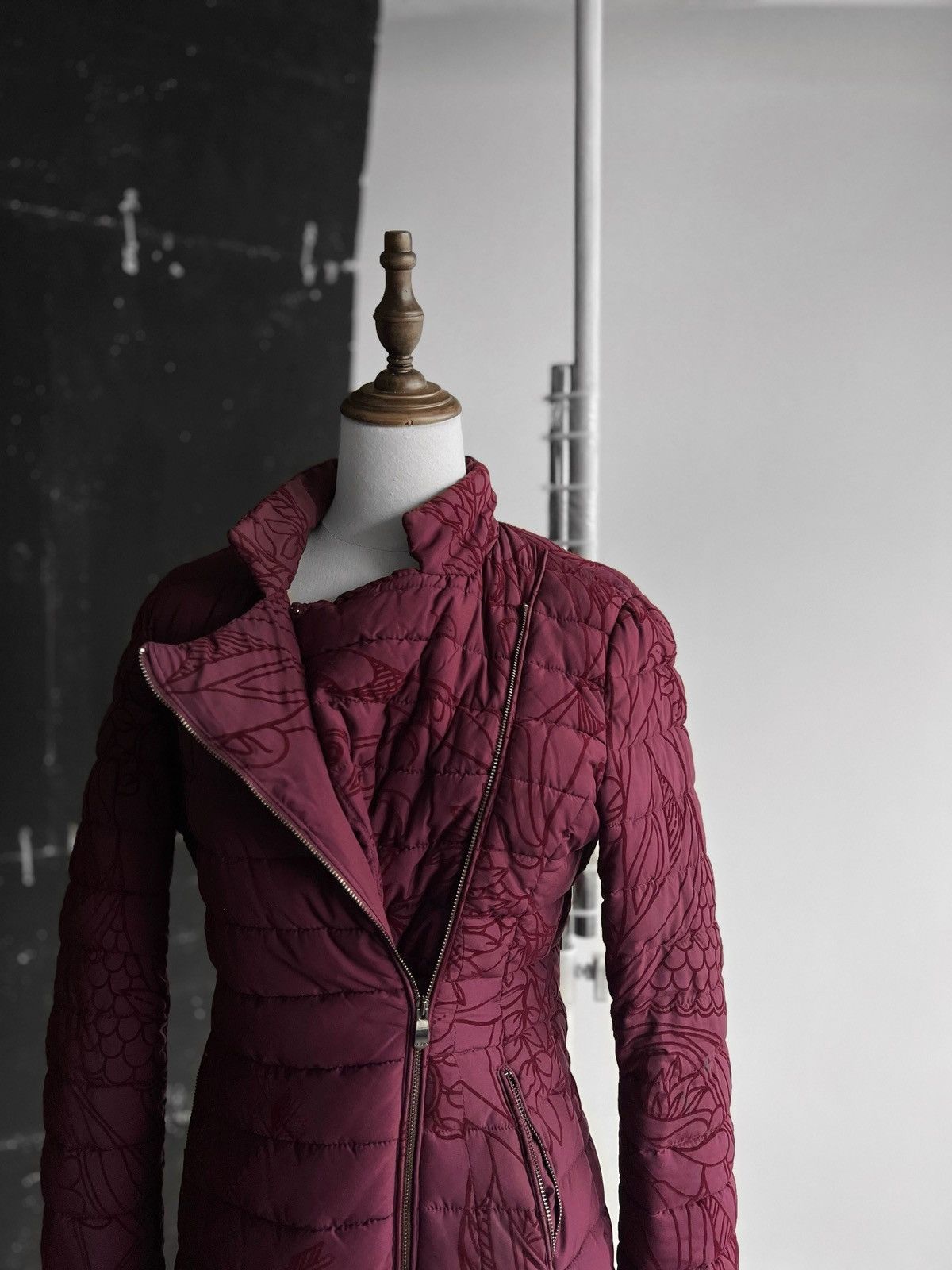 Designer × Desigual Desigual Womens Osamim Padded Long Jacket Full Zip RRP $183 Size S / US 4 / IT 40 - 6 Thumbnail