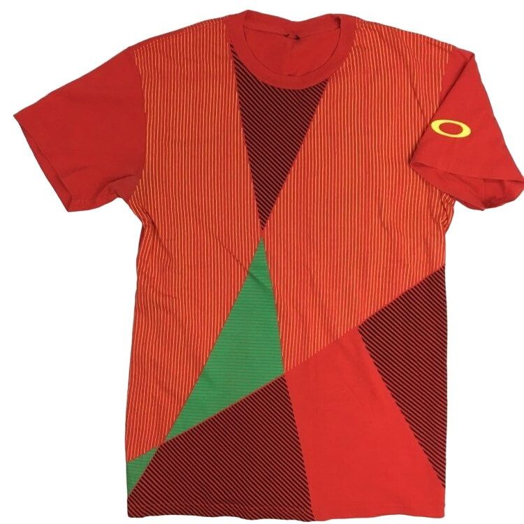 Oakley Vtg Oakley Geometric PRO RIDER SERIES Skater Surfer T Shirt Size US L / EU 52-54 / 3 - 1 Thumbnail
