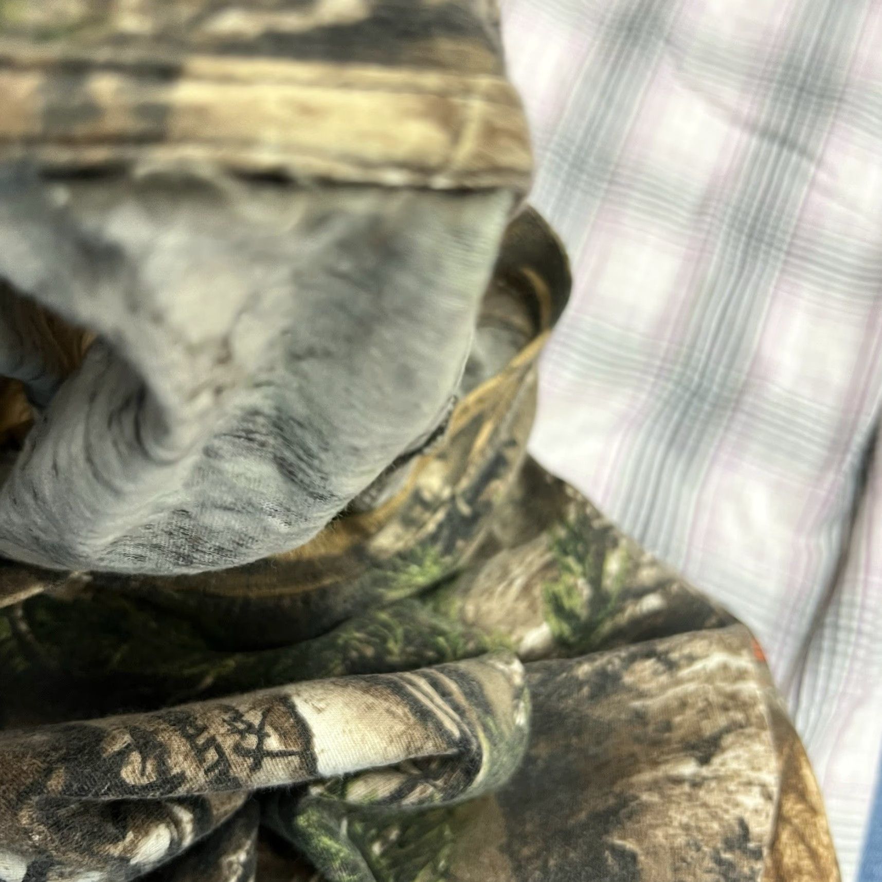 Realtree Realtree Men’s Camo T-Shirt Short Sleeve Crew Neck Green Size L Outdoor Camouflage 2000s Size US L / EU 52-54 / 3 - 5 Thumbnail