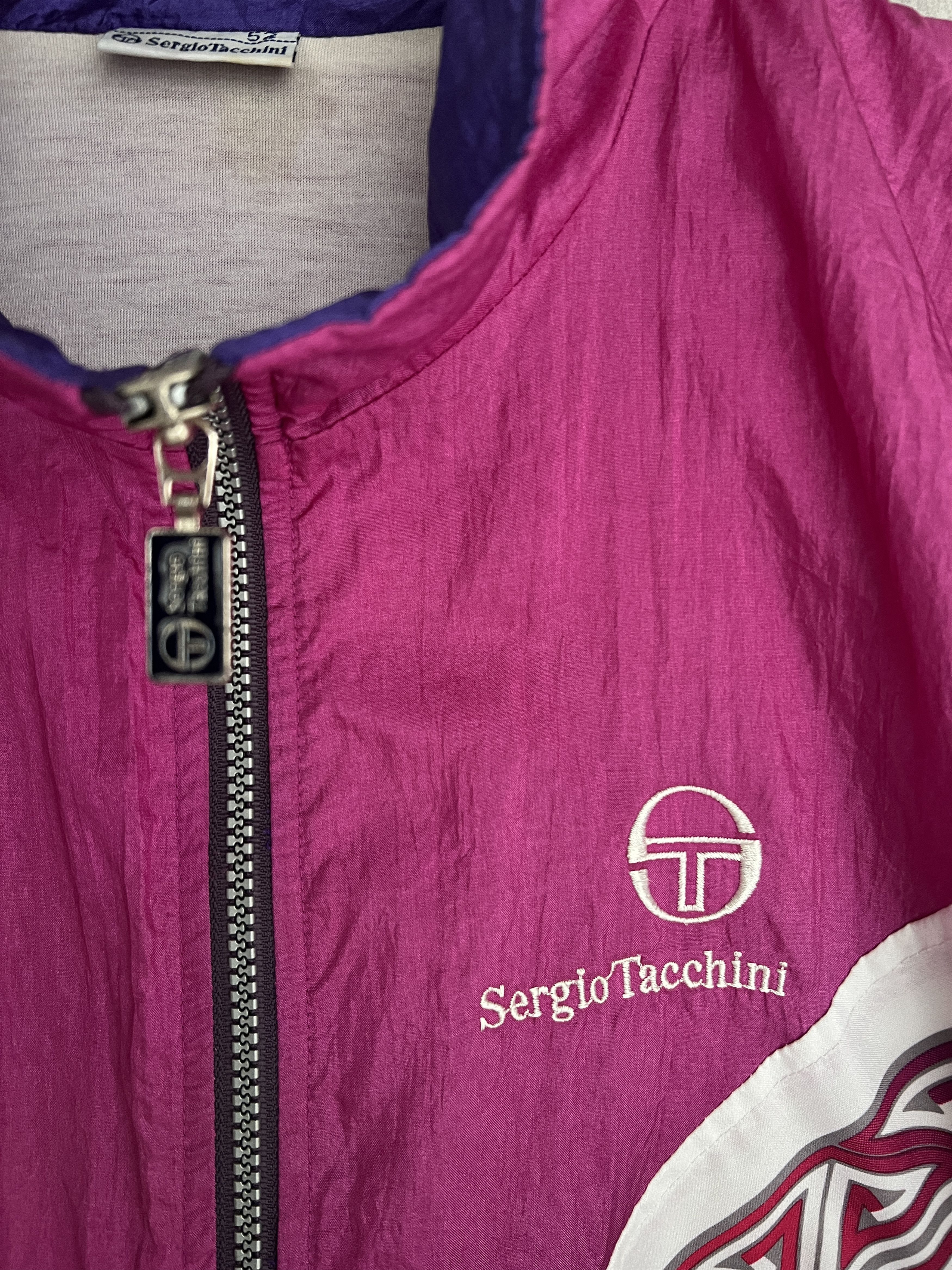 Sergio Tacchini Sergio Tacchini vintage 80s 90s nylon track top retro jacket Size US L / EU 52-54 / 3 - 8 Thumbnail