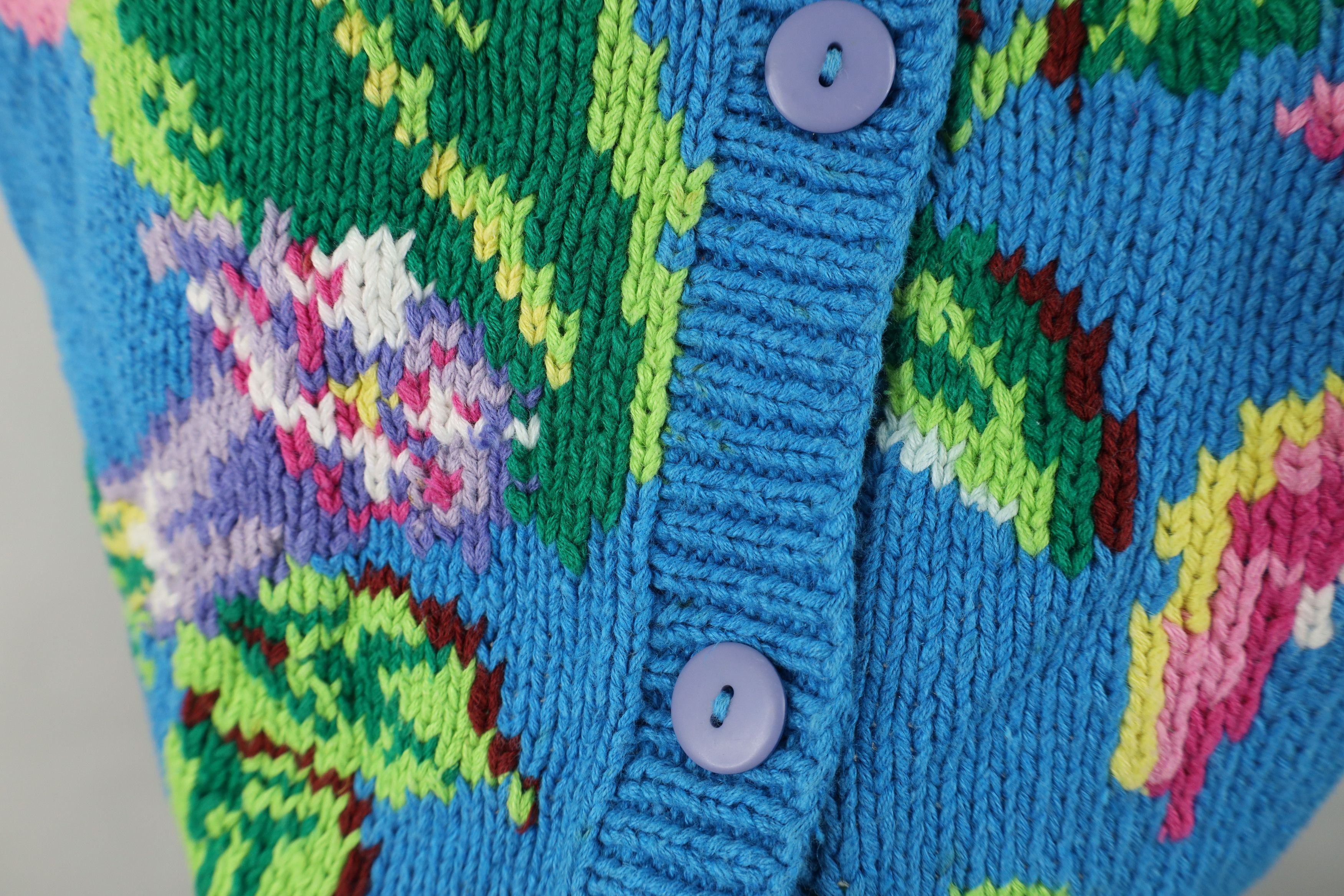 Vintage Vintage 90s Streetwear Blend Hand Knit Flower Sweater Vest Size S / US 4 / IT 40 - 4 Thumbnail