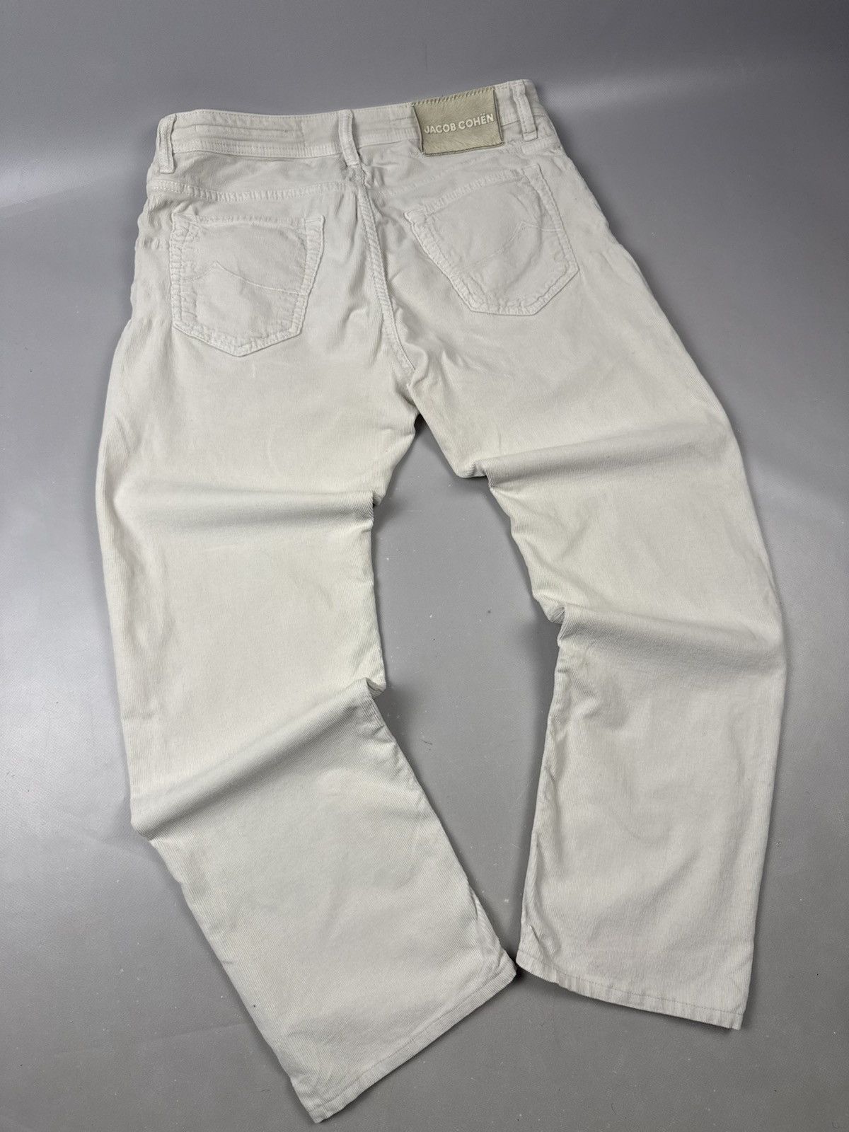 Jacob Cohen Jacob cohën curdoroy pants white baggy fit size w34 Size US 34 / EU 50 - 1 Thumbnail
