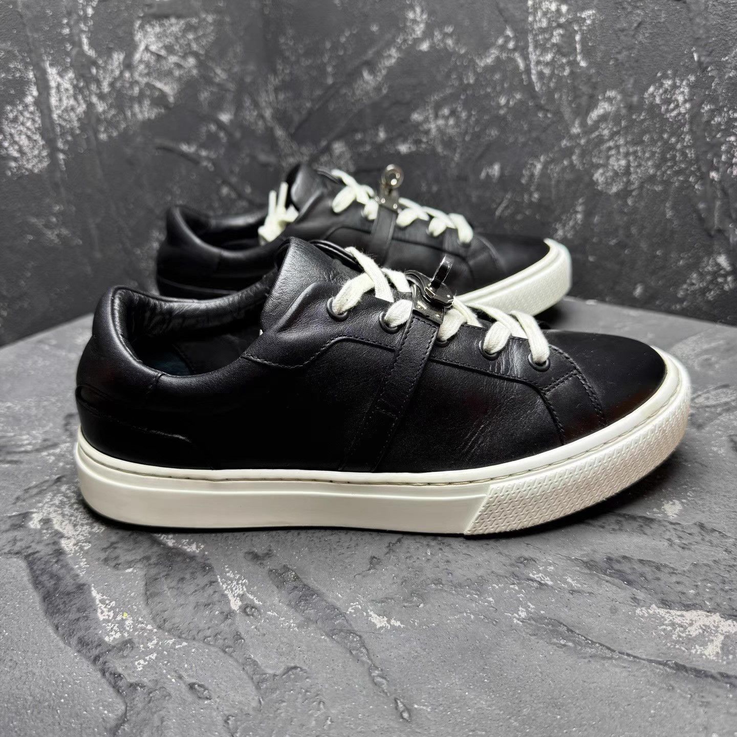 Hermes Hermès Kelly Black Silver Sneakers Q10 Size US 7 / IT 37 - 5 Thumbnail