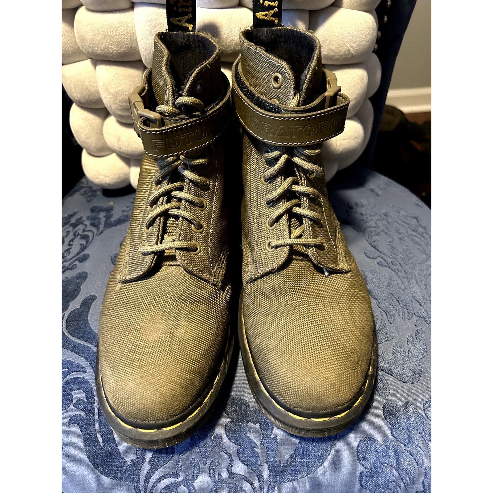 Dr. Martens Super Rare! Dr Martens x FUTURA Labs Green Canvas sz 8/EU 39 Size US 8 / IT 38 - 2 Thumbnail