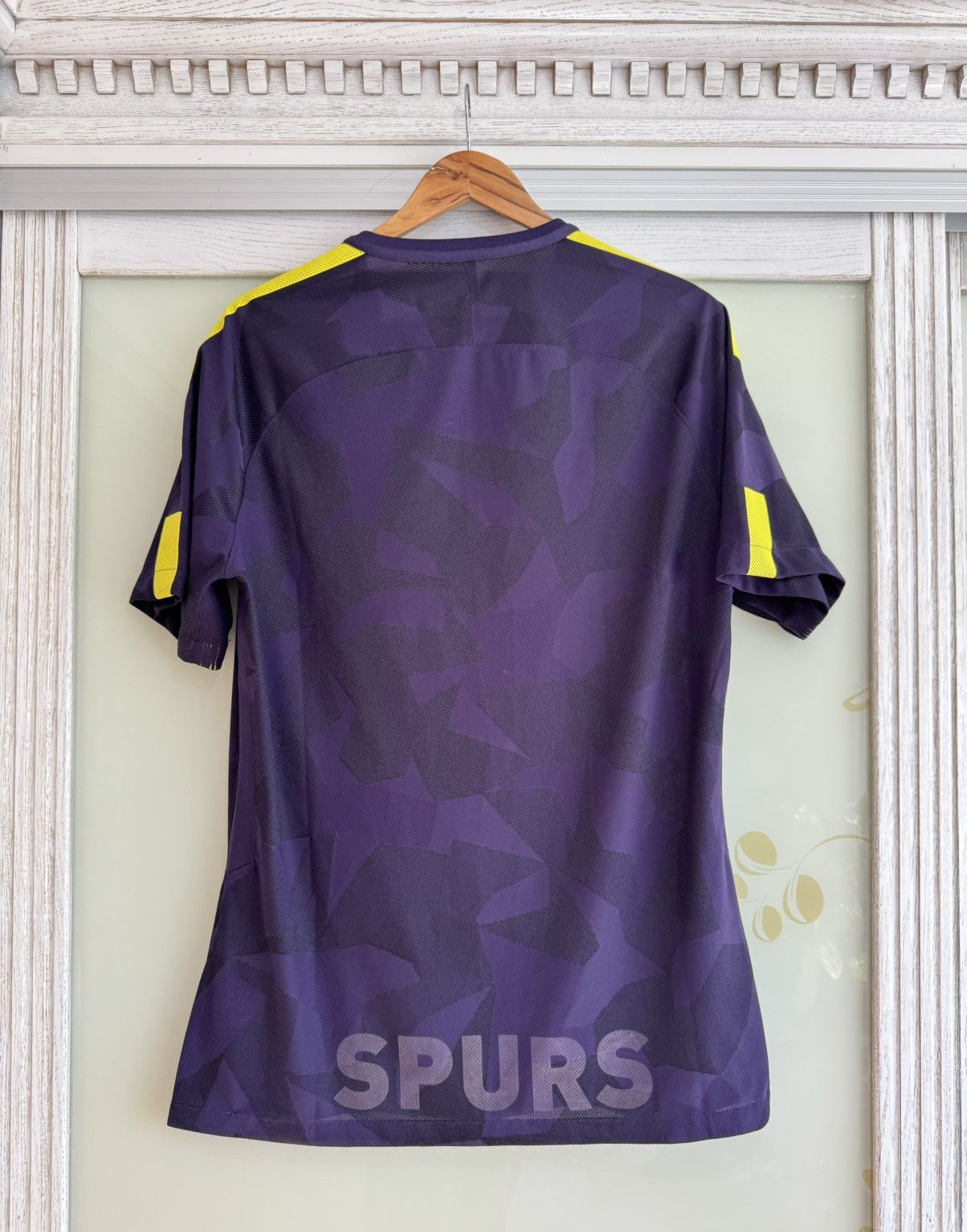 Nike Tottenham Hotspur 2017-2018 Player Issue Soccer Jersey Kit Size US XL / EU 56 / 4 - 2 Thumbnail