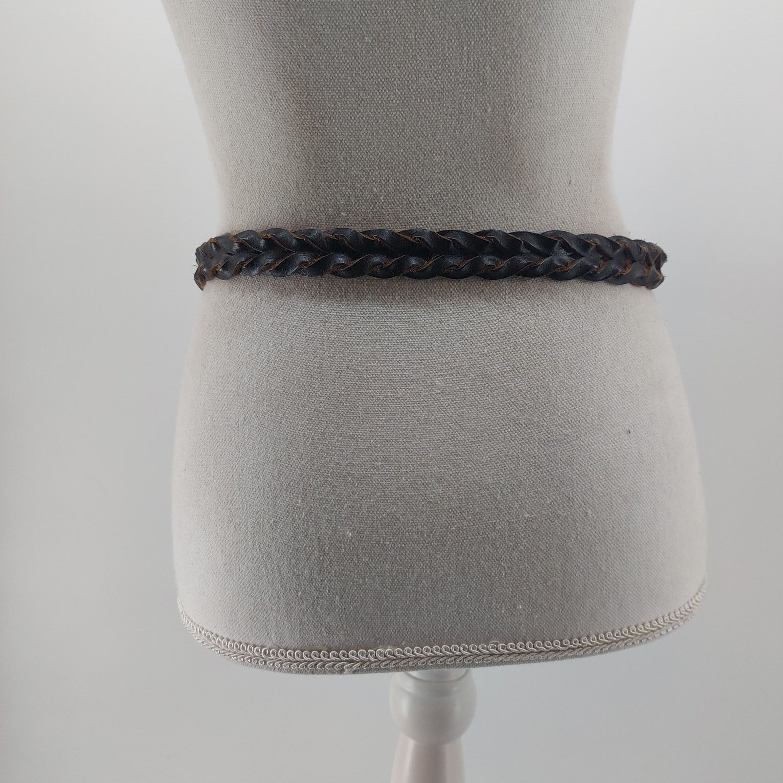 Other Brown Leather Belt Braided Silver Tone Buckle Size M/L Size ONE SIZE - 3 Thumbnail