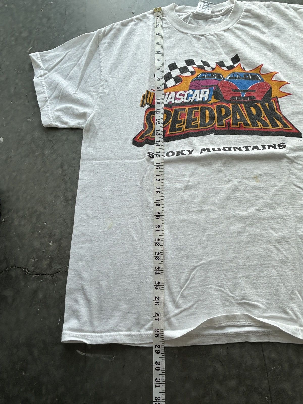 Vintage Vintage Y2K Nascar Speedpark Graphic Tee Size US XL / EU 56 / 4 - 9 Thumbnail