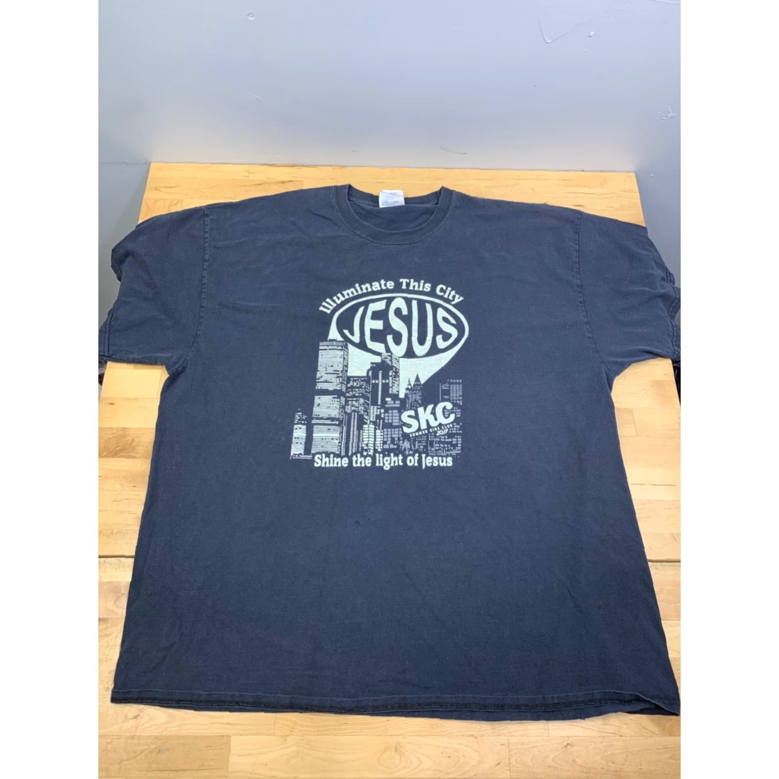 Vintage Shine the Light of Jesus Shirt Mens 2XL Black Illuminate This City Jesus 11716 Size US XXL / EU 58 / 5 - 3 Thumbnail