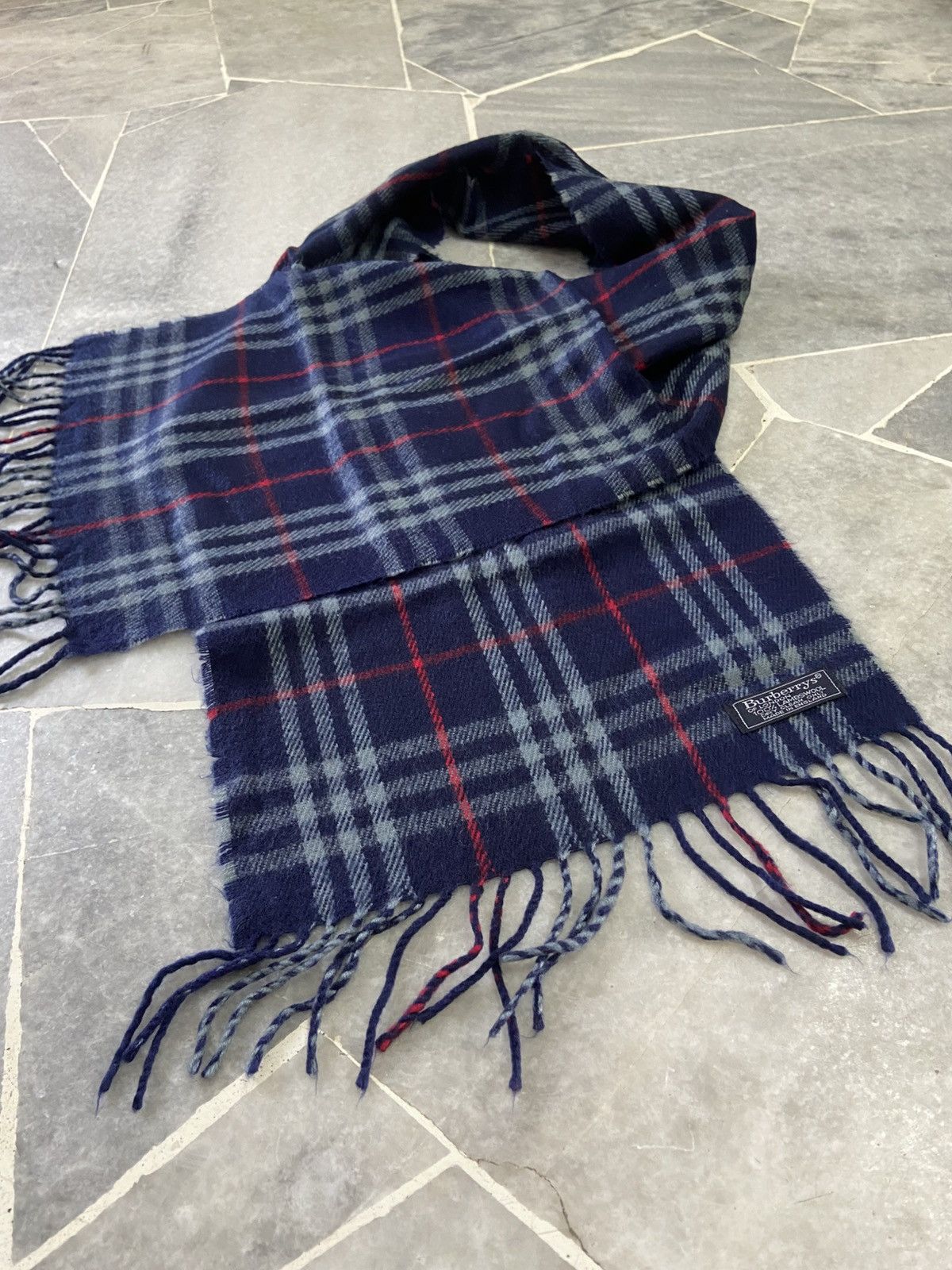 Burberry Burberry London Muffler Scarf Size ONE SIZE - 7 Thumbnail