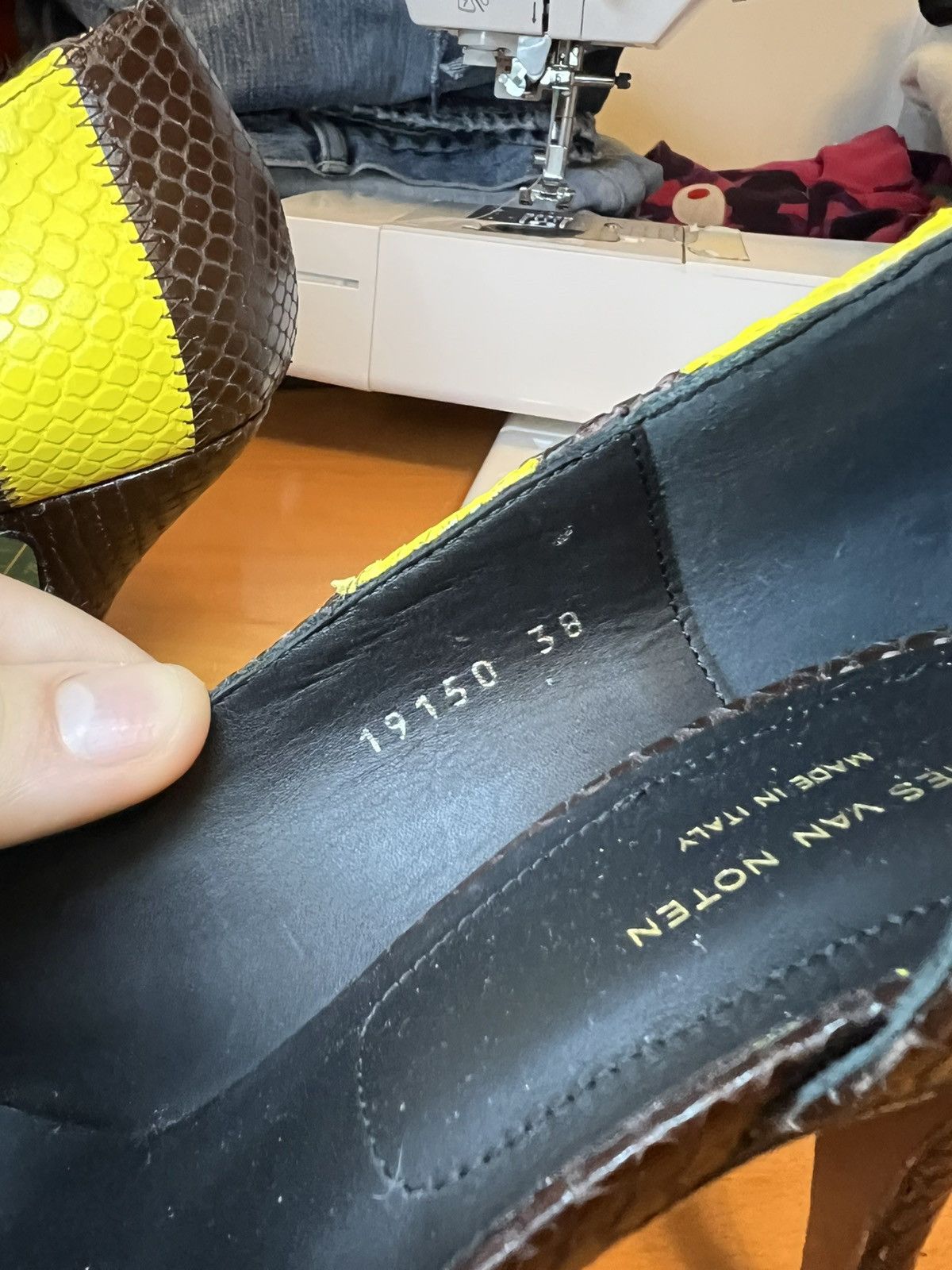 Dries Van Noten Dries Van Noten leather snakeskin scales high heel pumps Size US 7.5 / IT 37.5 - 15 Thumbnail