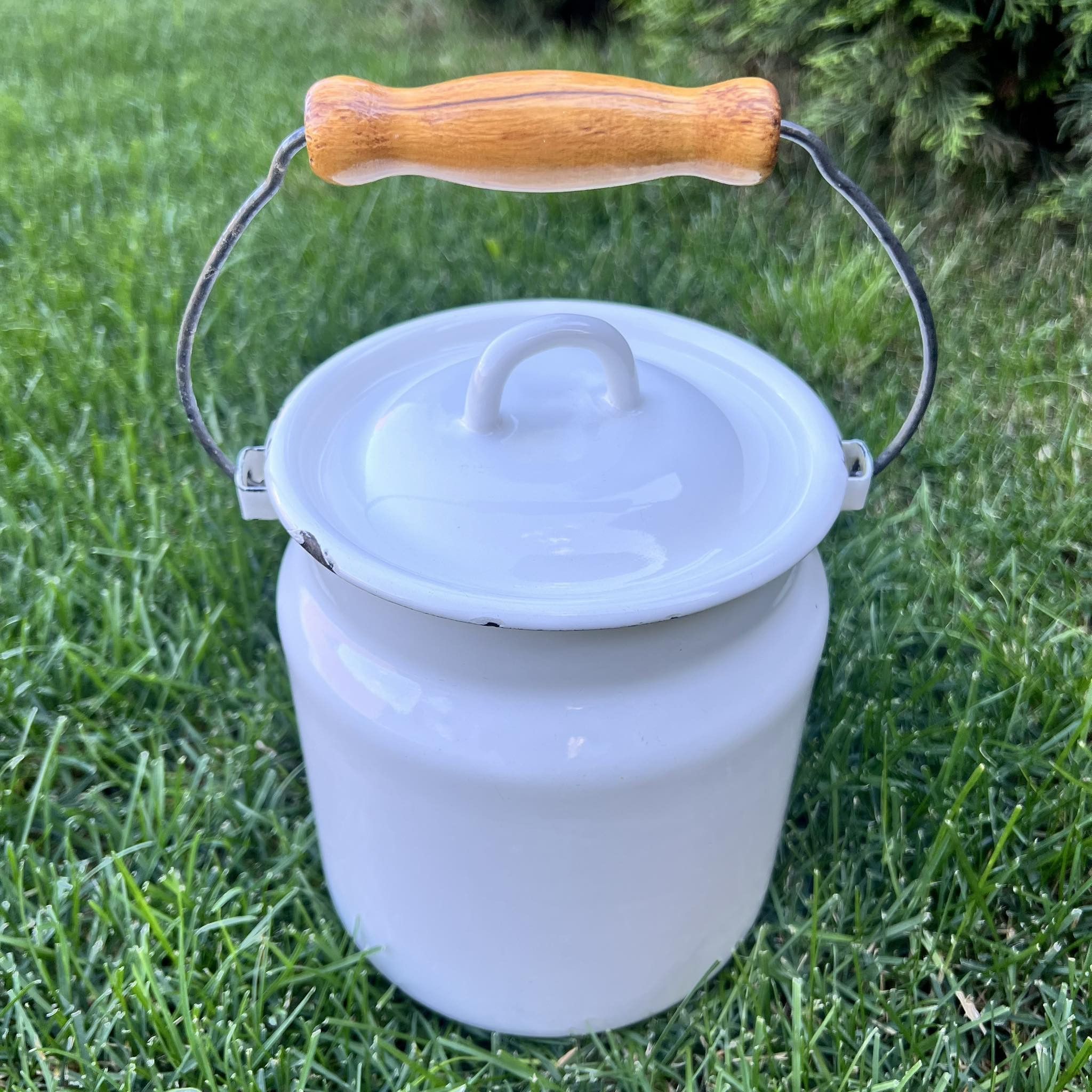 Vintage 1980 Vintage USSR Milk Pot Jug Can White enamelMetal Size ONE SIZE - 4 Thumbnail
