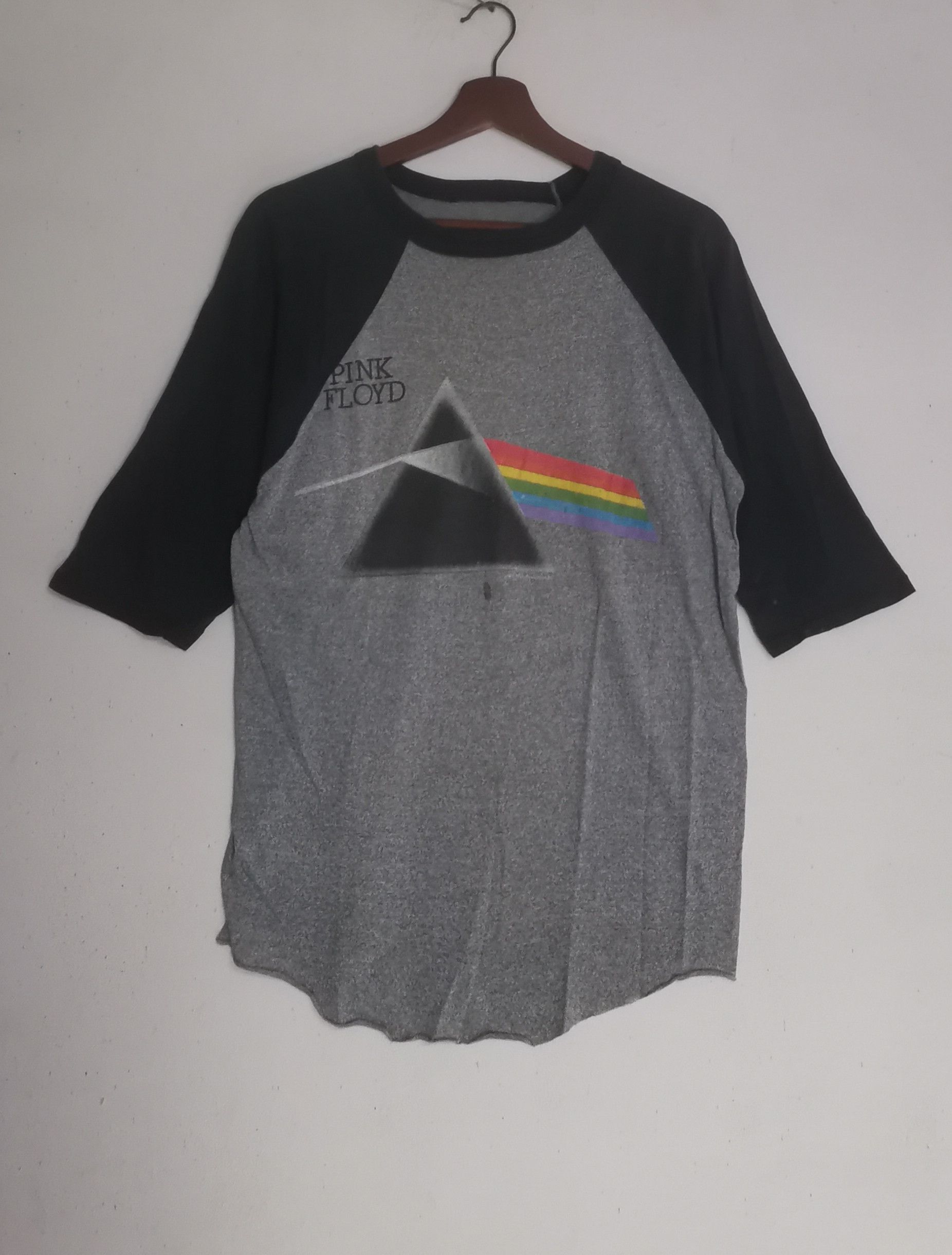 Pink Floyd × Vintage Rare vintage Pink Floyd three quarters shirt Size US L / EU 52-54 / 3 - 1 Thumbnail