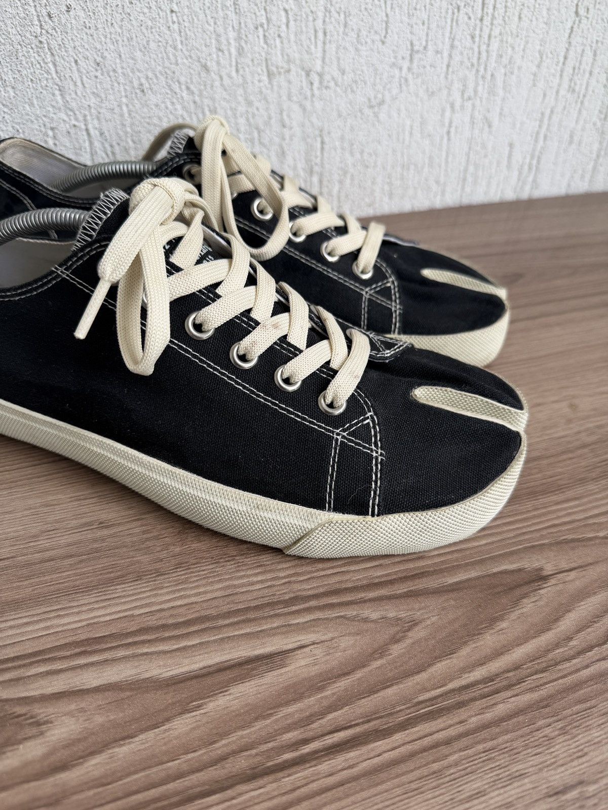 Maison Margiela Tabi canvas sneakers Size US 10.5 / EU 43-44 - 2 Thumbnail