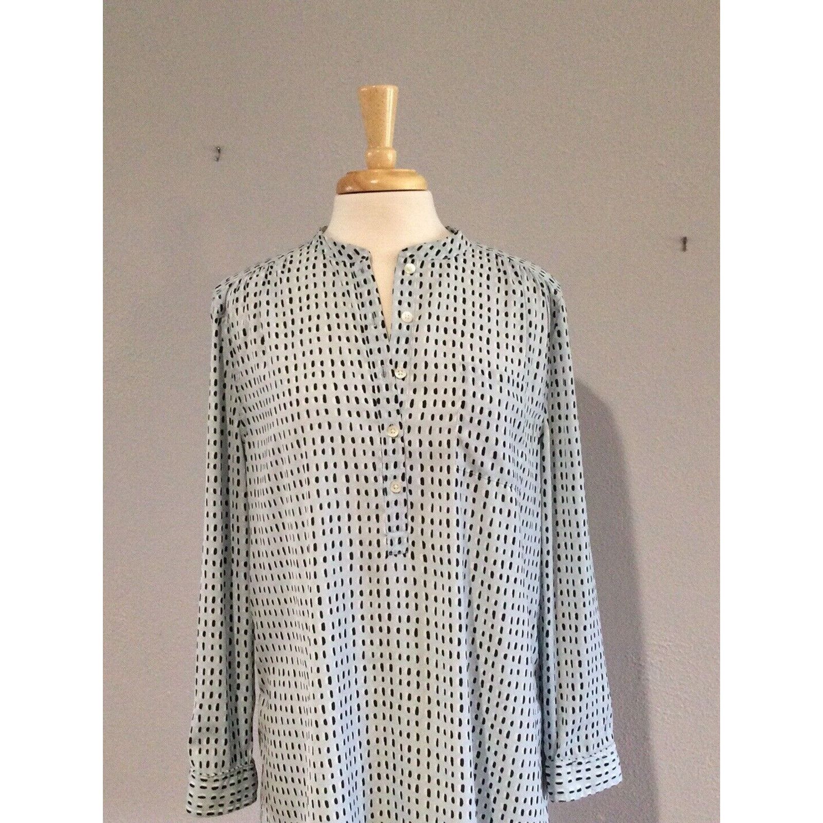 Other Caslon Long Sleeve 3/4 Button Front Tunic Sz 1/1X/14W/16W Size ONE SIZE - 2 Thumbnail