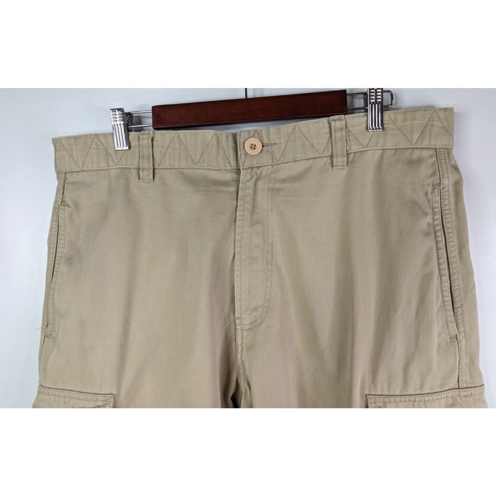 Vintage VINTAGE Mudd Khaki Cargo Shorts Beige Men's 34 Baggy 100% Cotton Y2K Beige Cargo Shorts Mens 34 Cotton Baggy Vintage Y2K Size US 34 / EU 50 - 2 Thumbnail